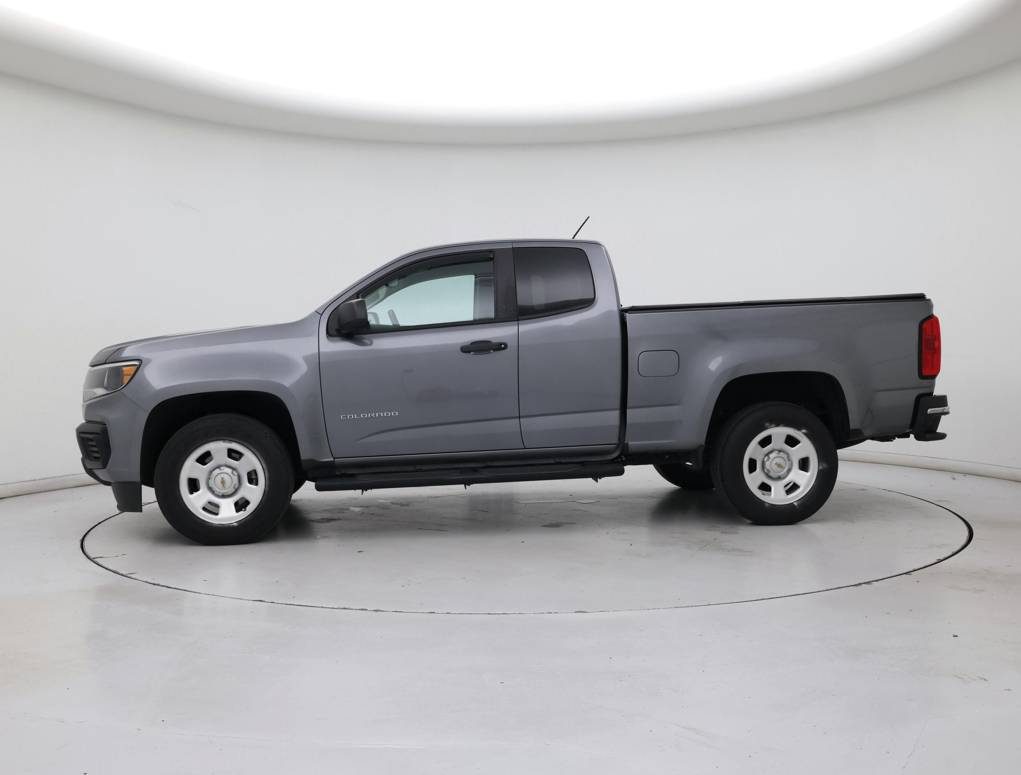 Thumbnail: 2021 Chevrolet Colorado - 3