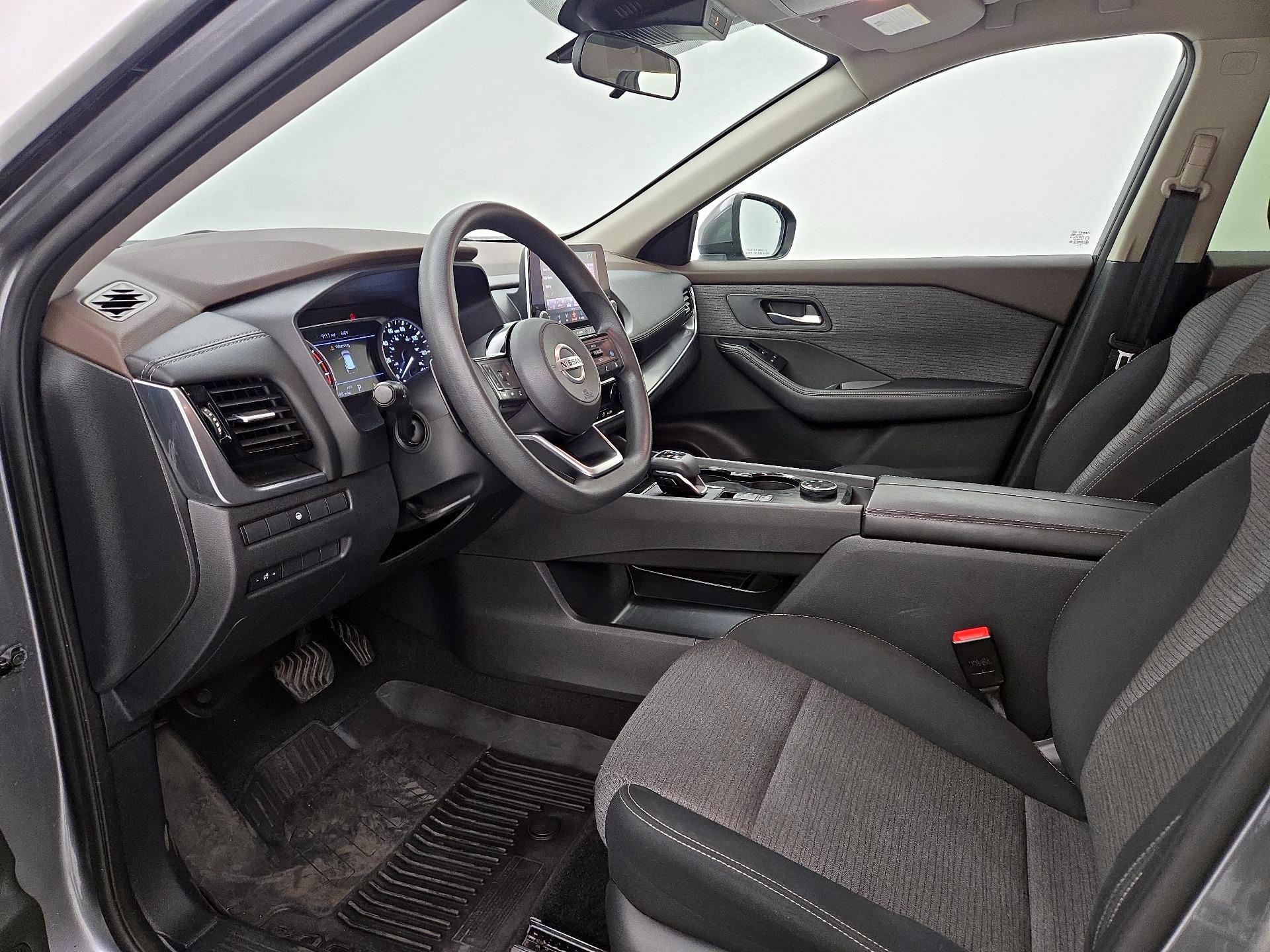 Thumbnail: 2021 Nissan Rogue - 11