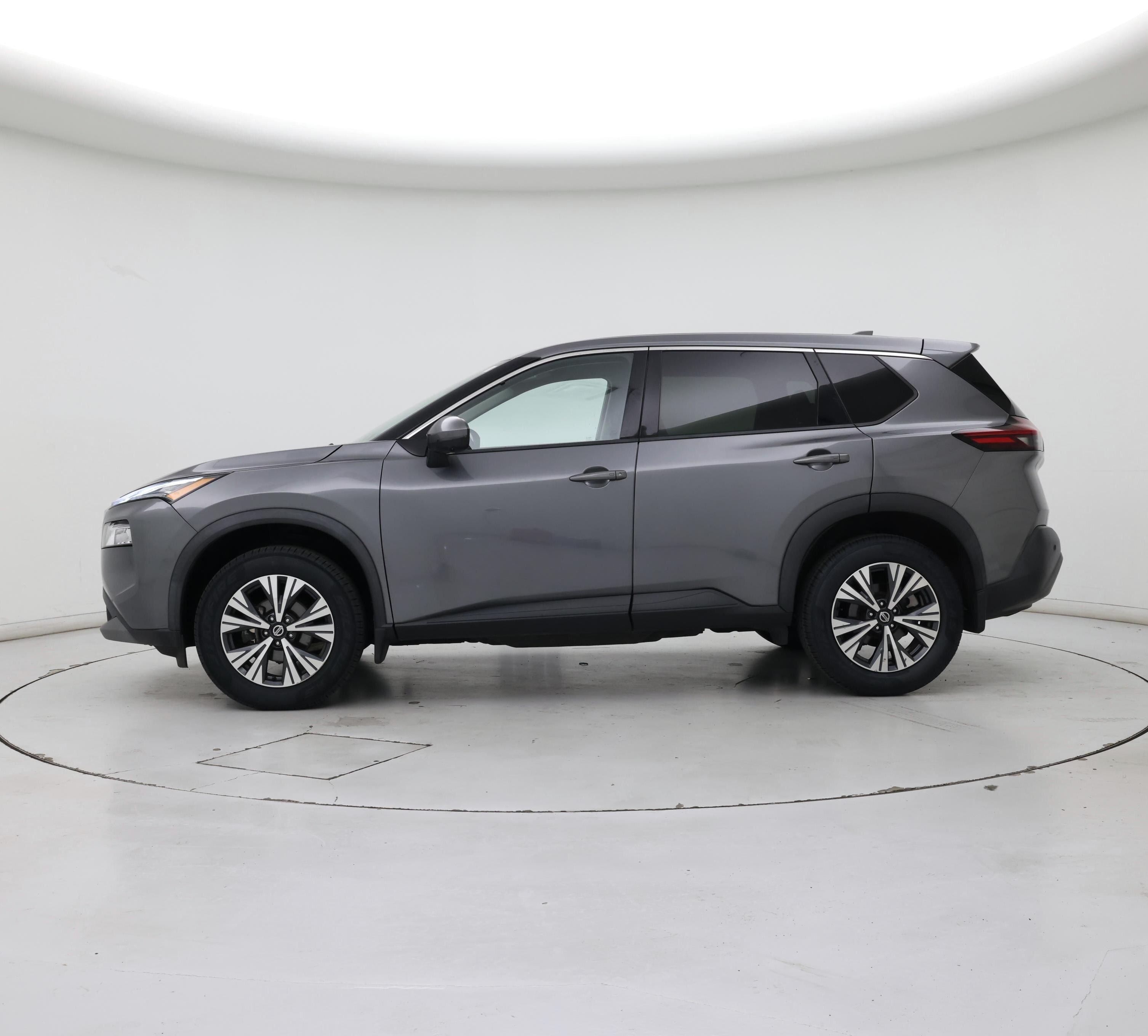 Thumbnail: 2021 Nissan Rogue - 3
