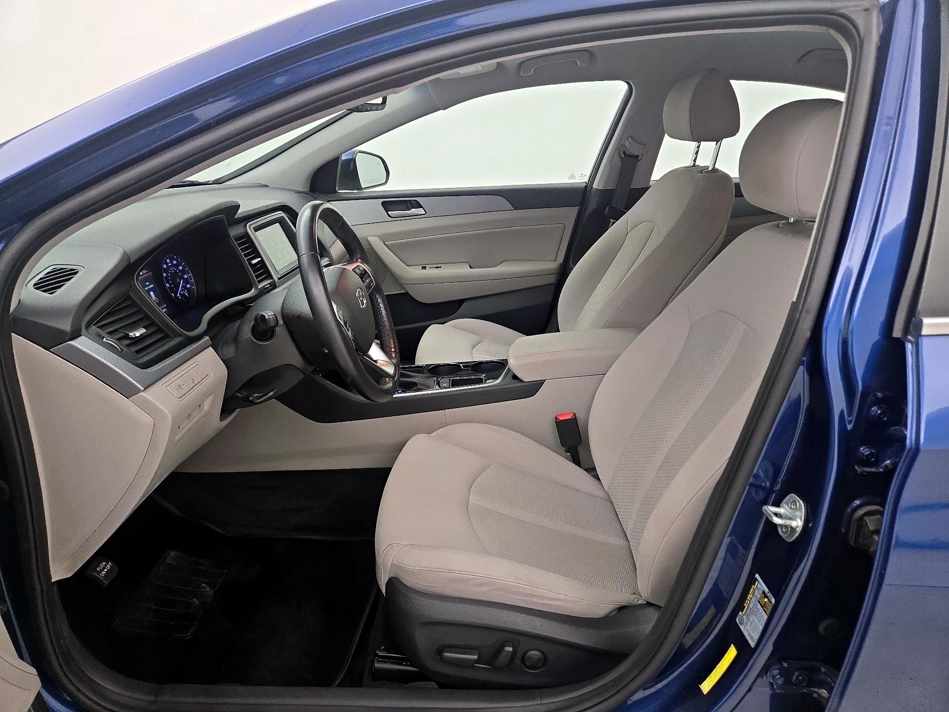 Thumbnail: 2019 Hyundai Sonata - 11
