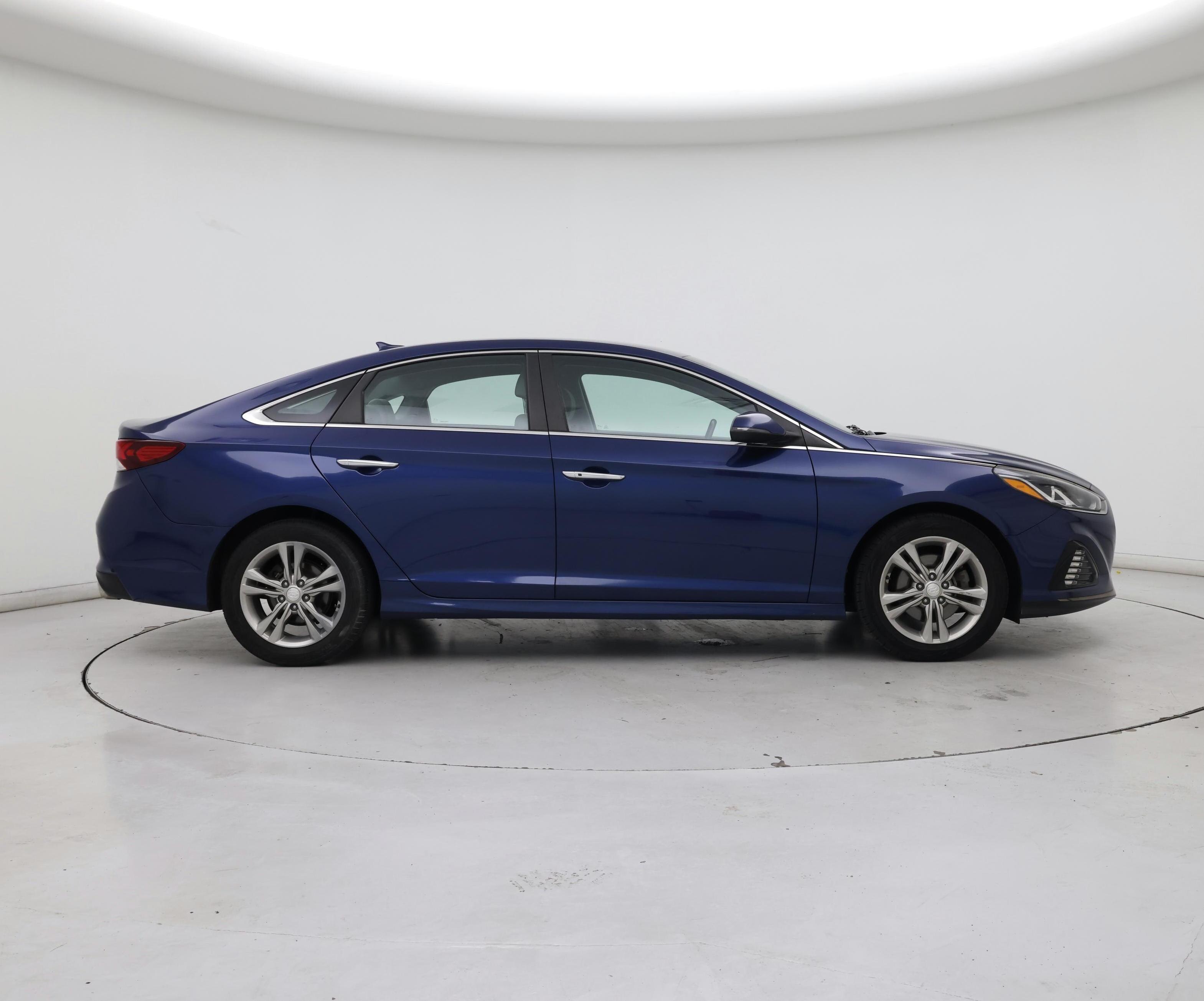 Thumbnail: 2019 Hyundai Sonata - 7