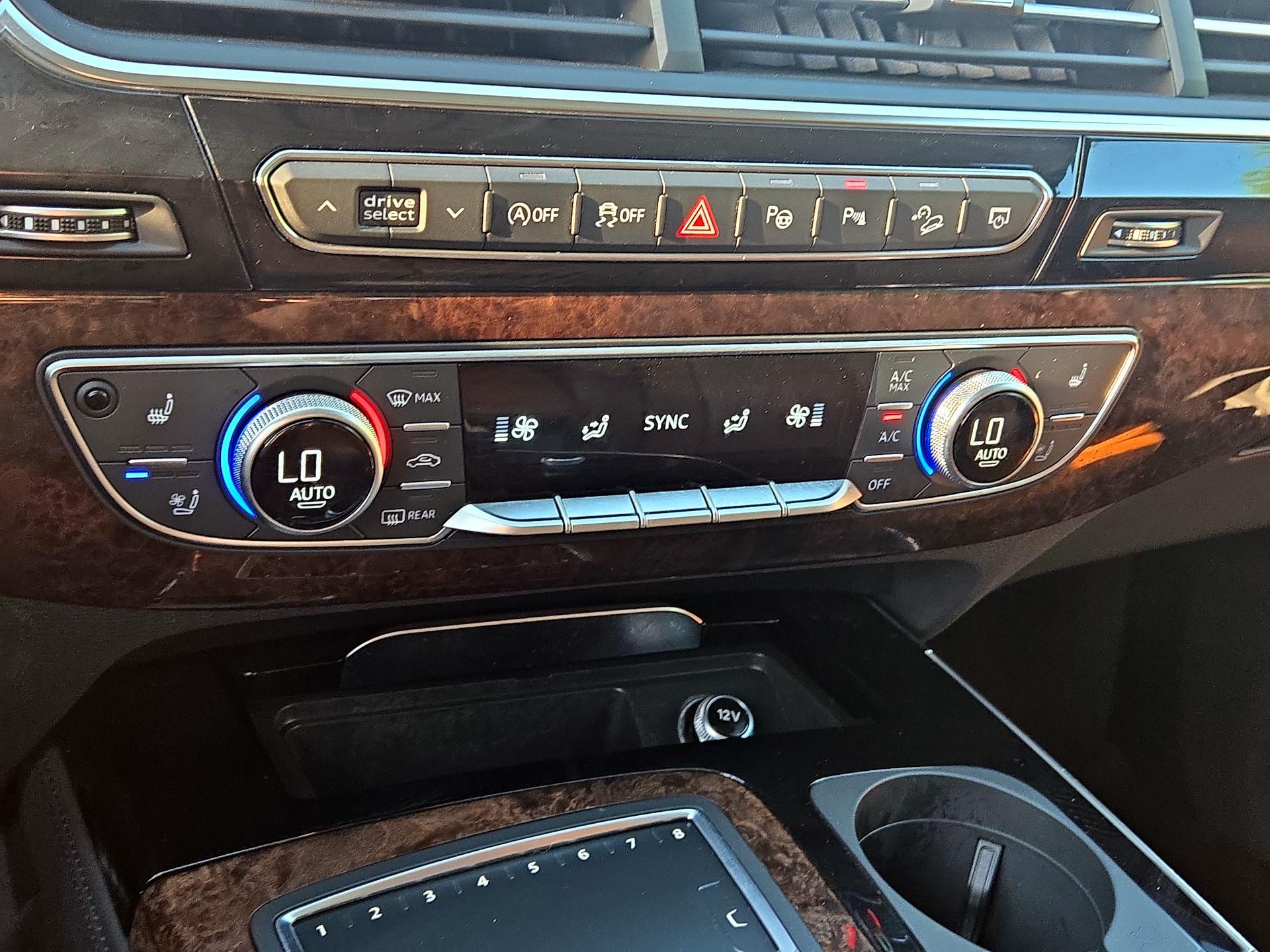 Thumbnail: 2019 Audi Q7 - 15