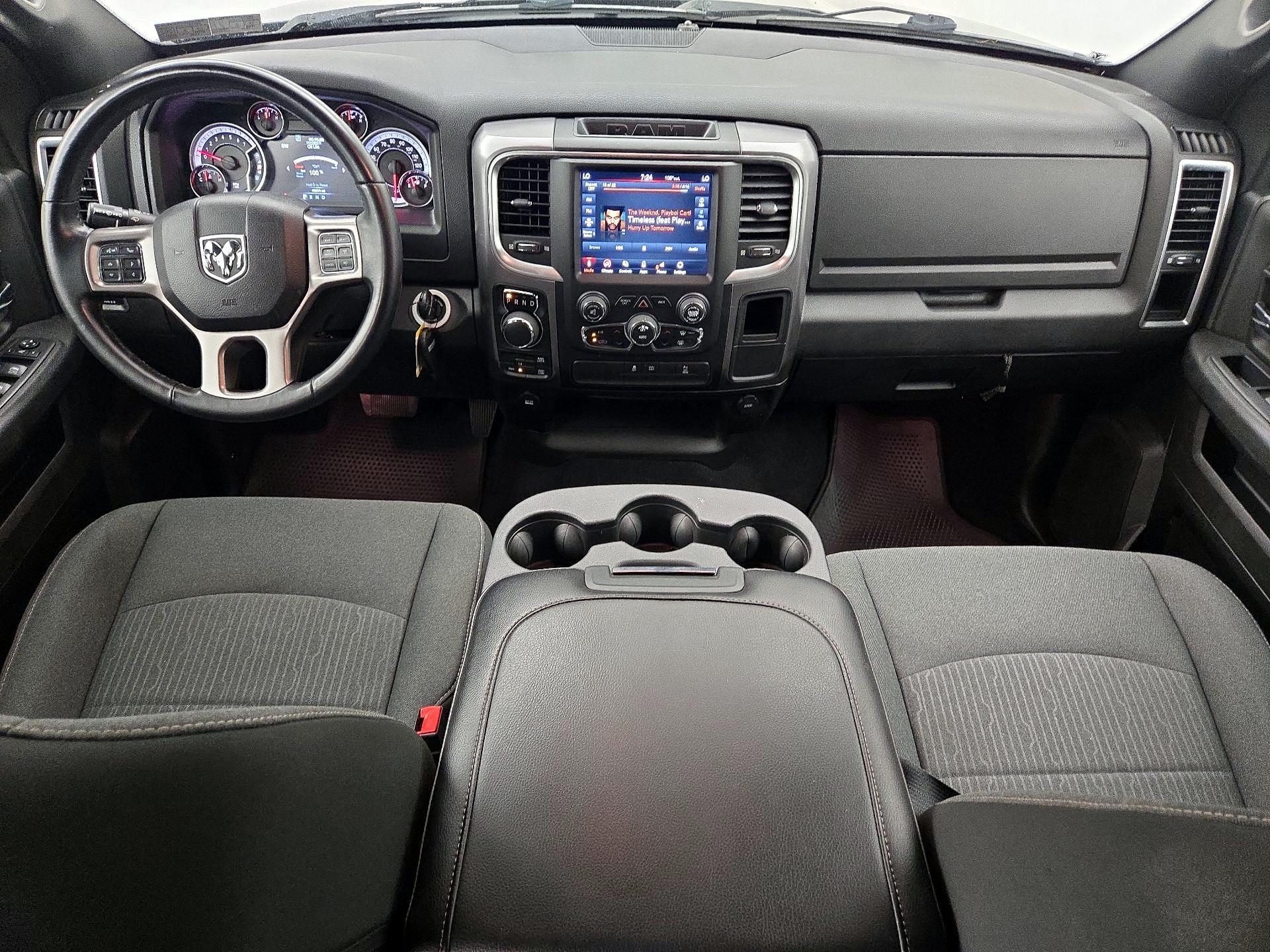 Thumbnail: 2021 RAM 1500 Classic - 9