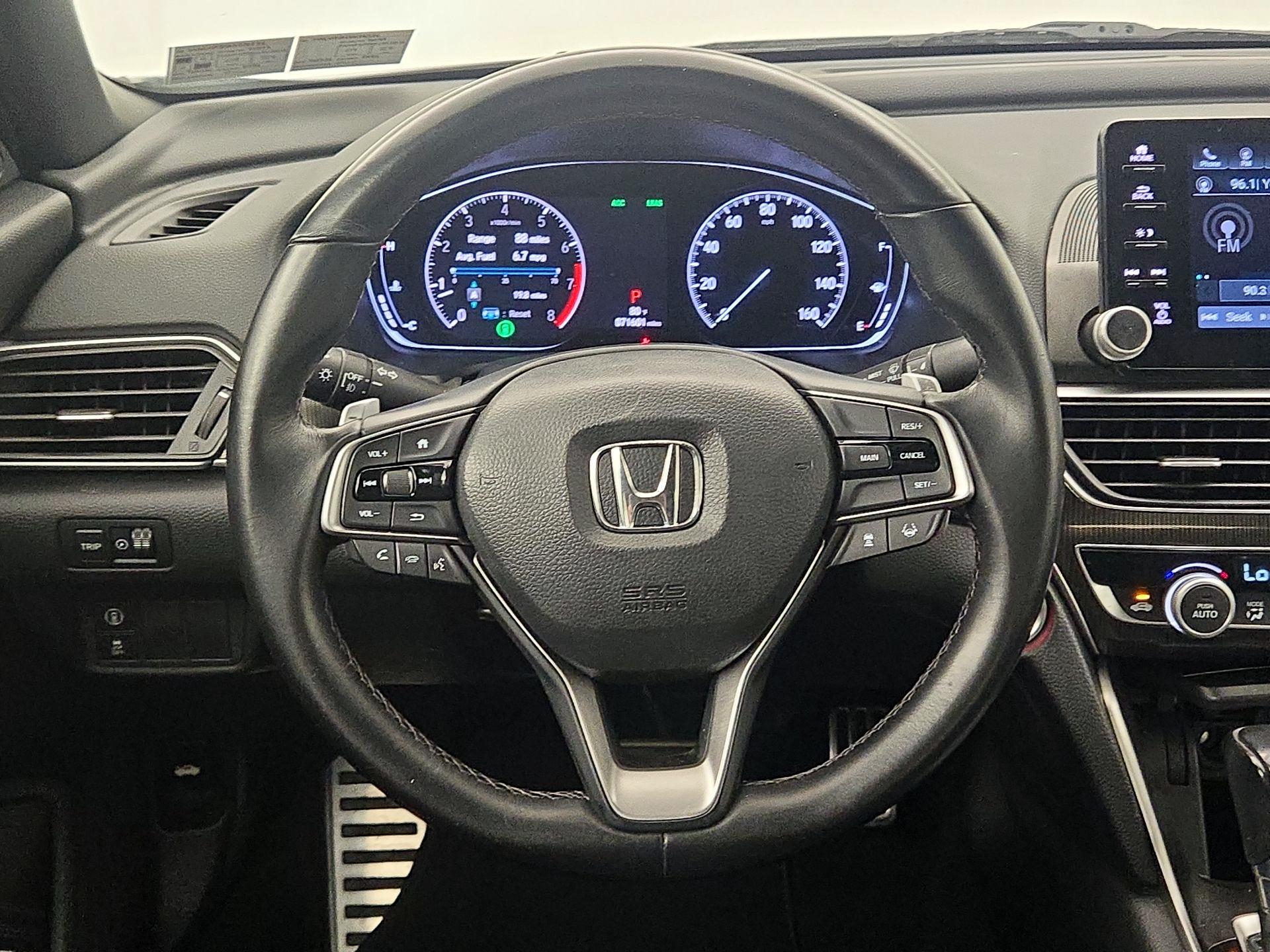 Thumbnail: 2019 Honda Accord - 10