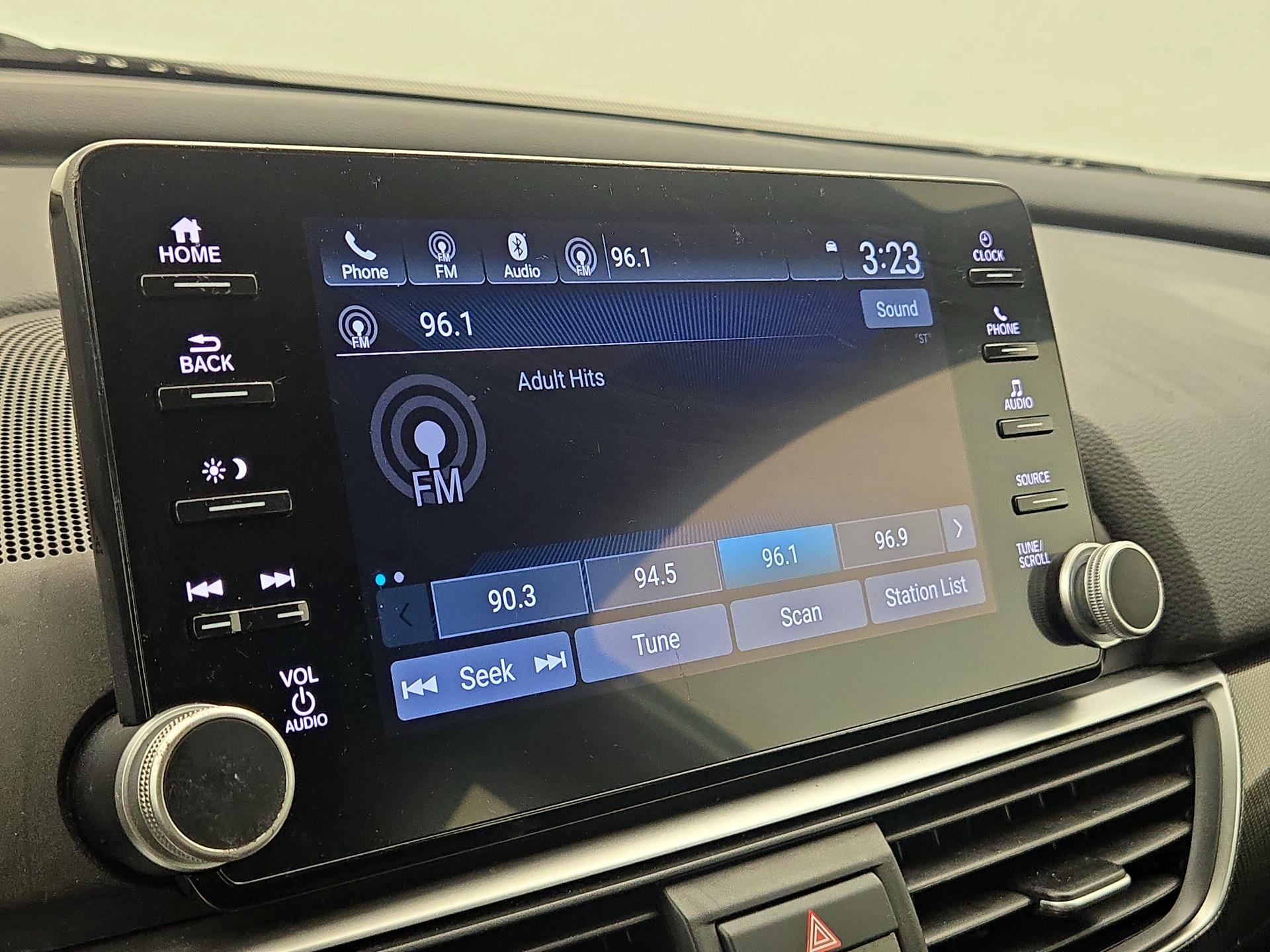 Thumbnail: 2019 Honda Accord - 15