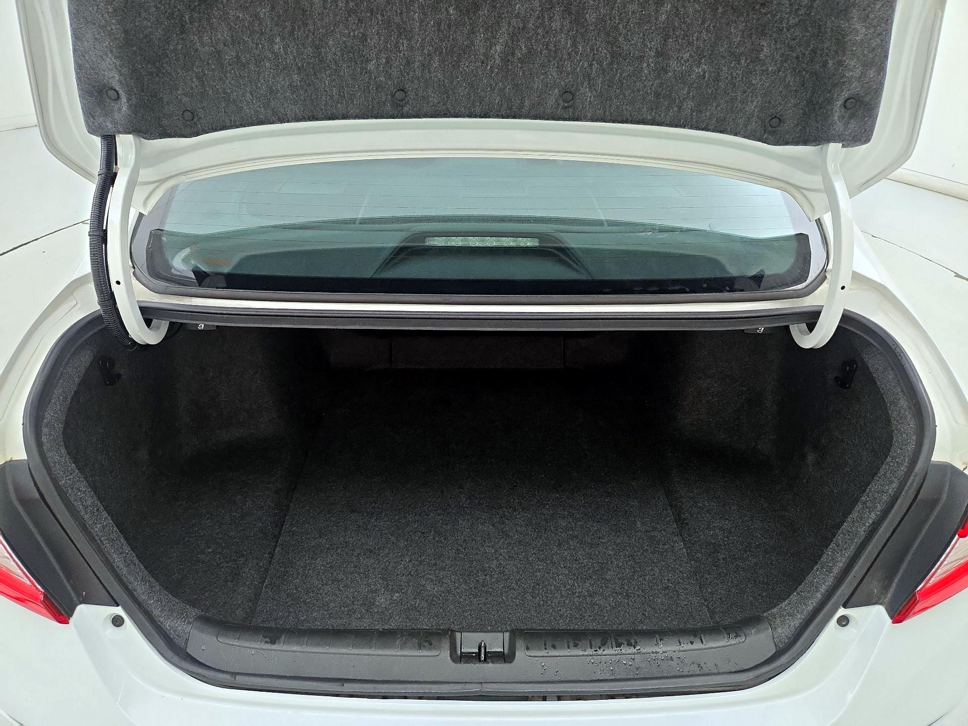 Thumbnail: 2019 Honda Accord - 20