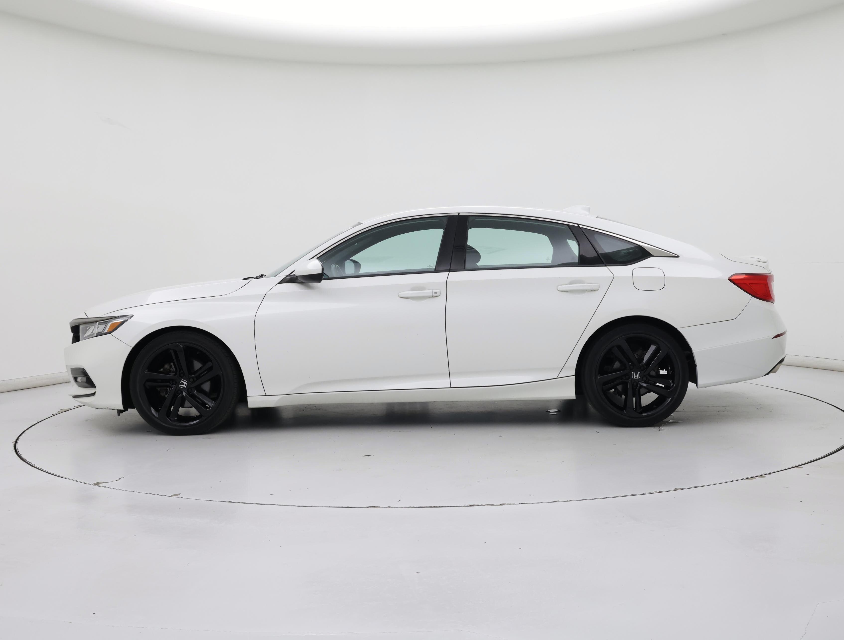 Thumbnail: 2019 Honda Accord - 3