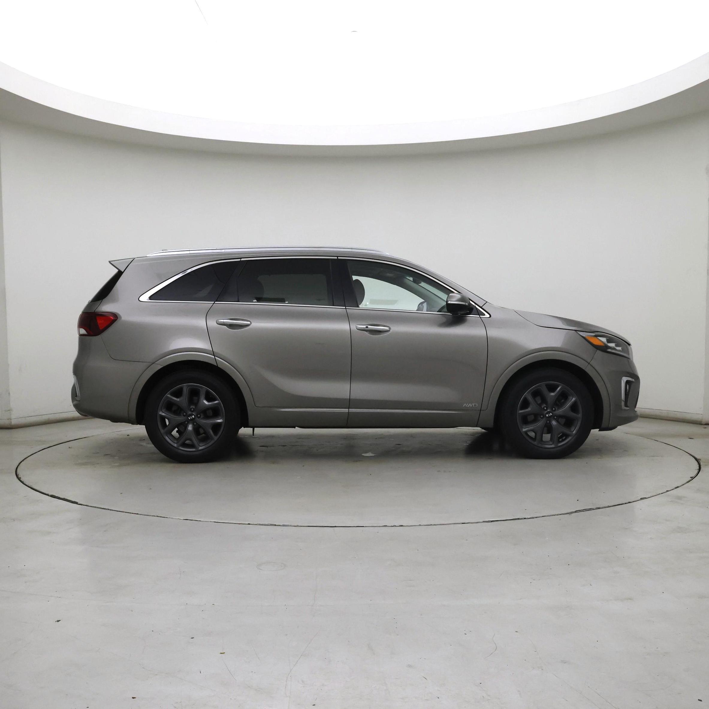 Thumbnail: 2019 Kia Sorento - 7