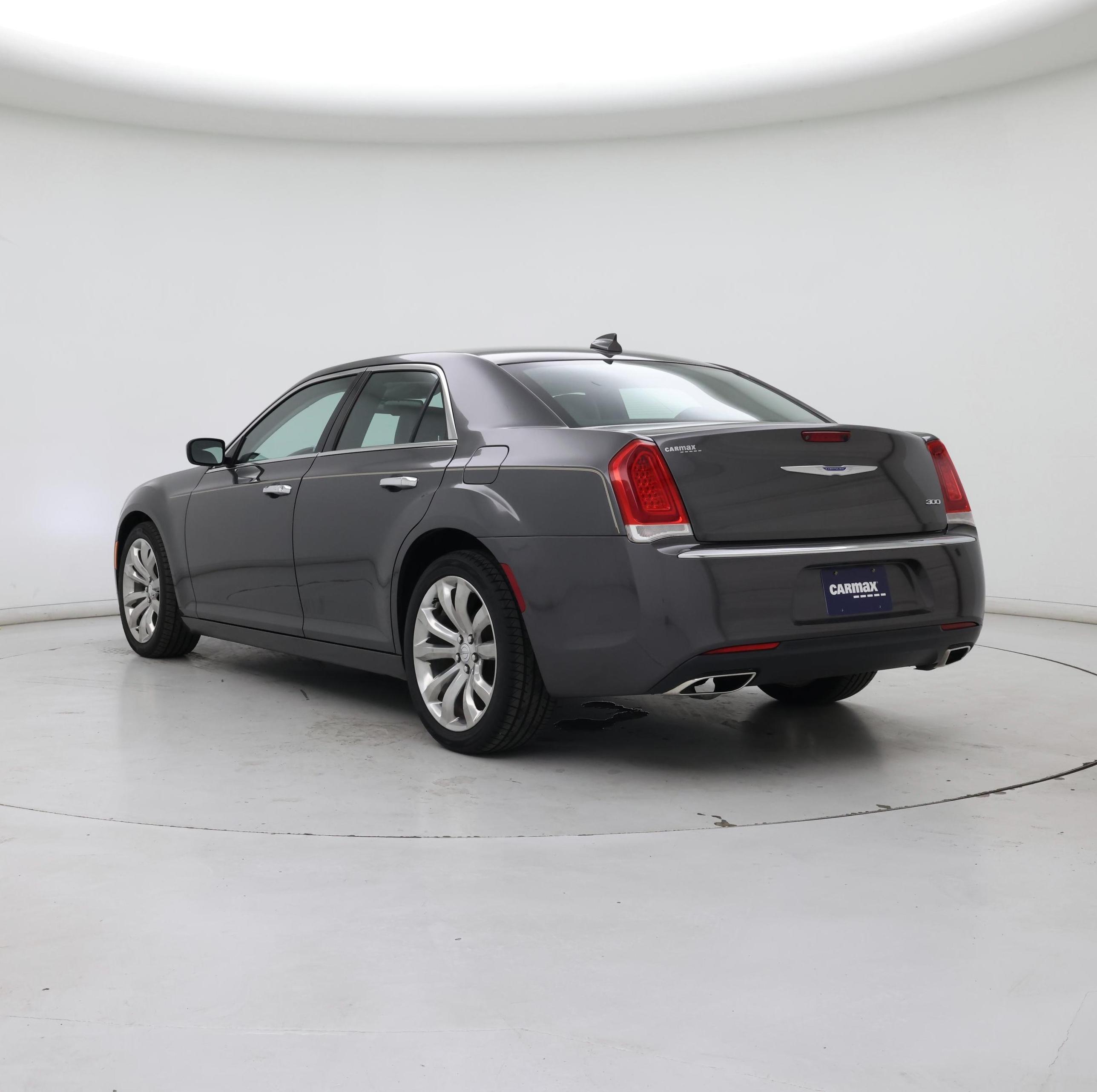 Thumbnail: 2019 Chrysler 300 - 2