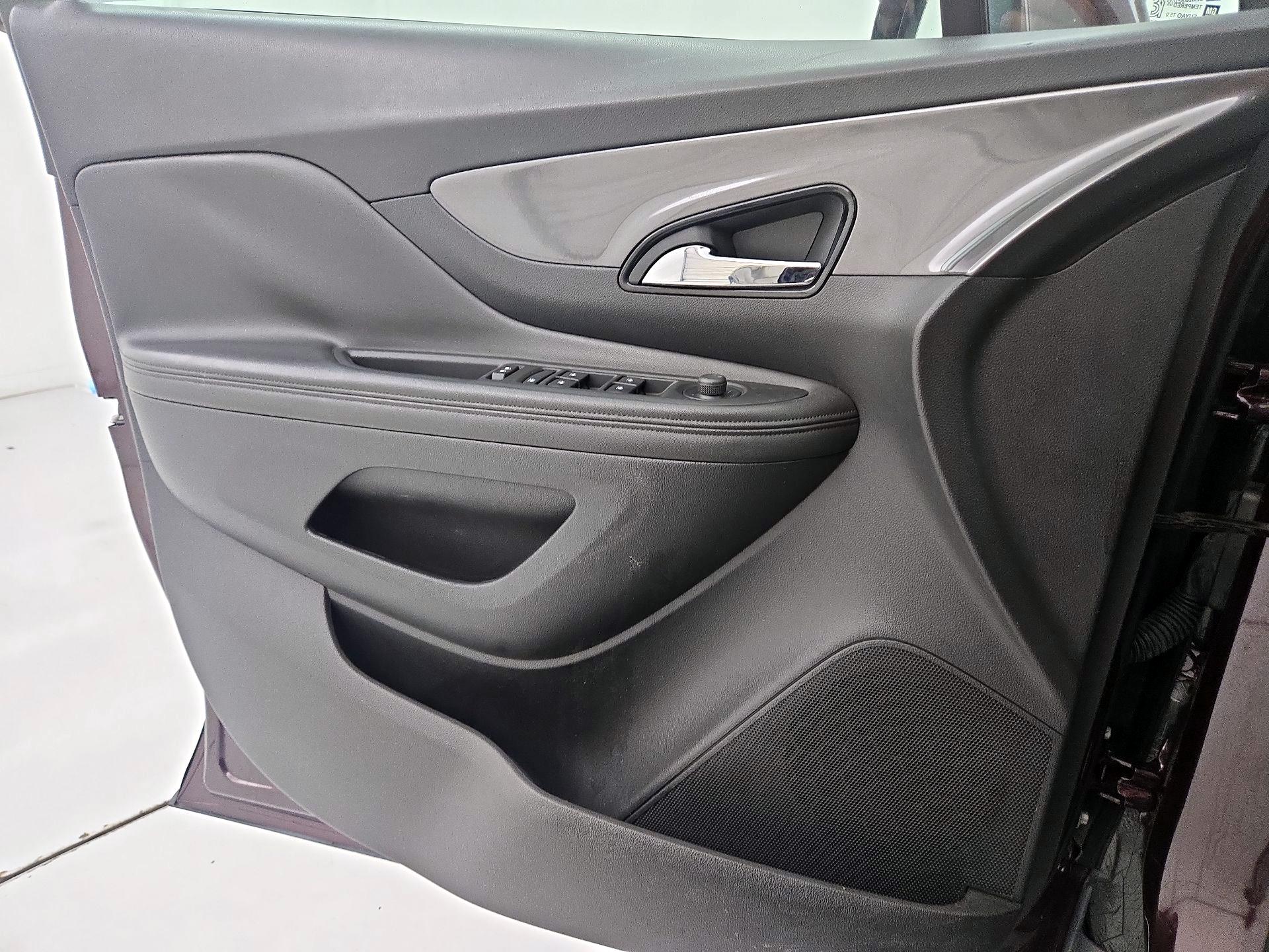 Thumbnail: 2017 Buick Encore - 12