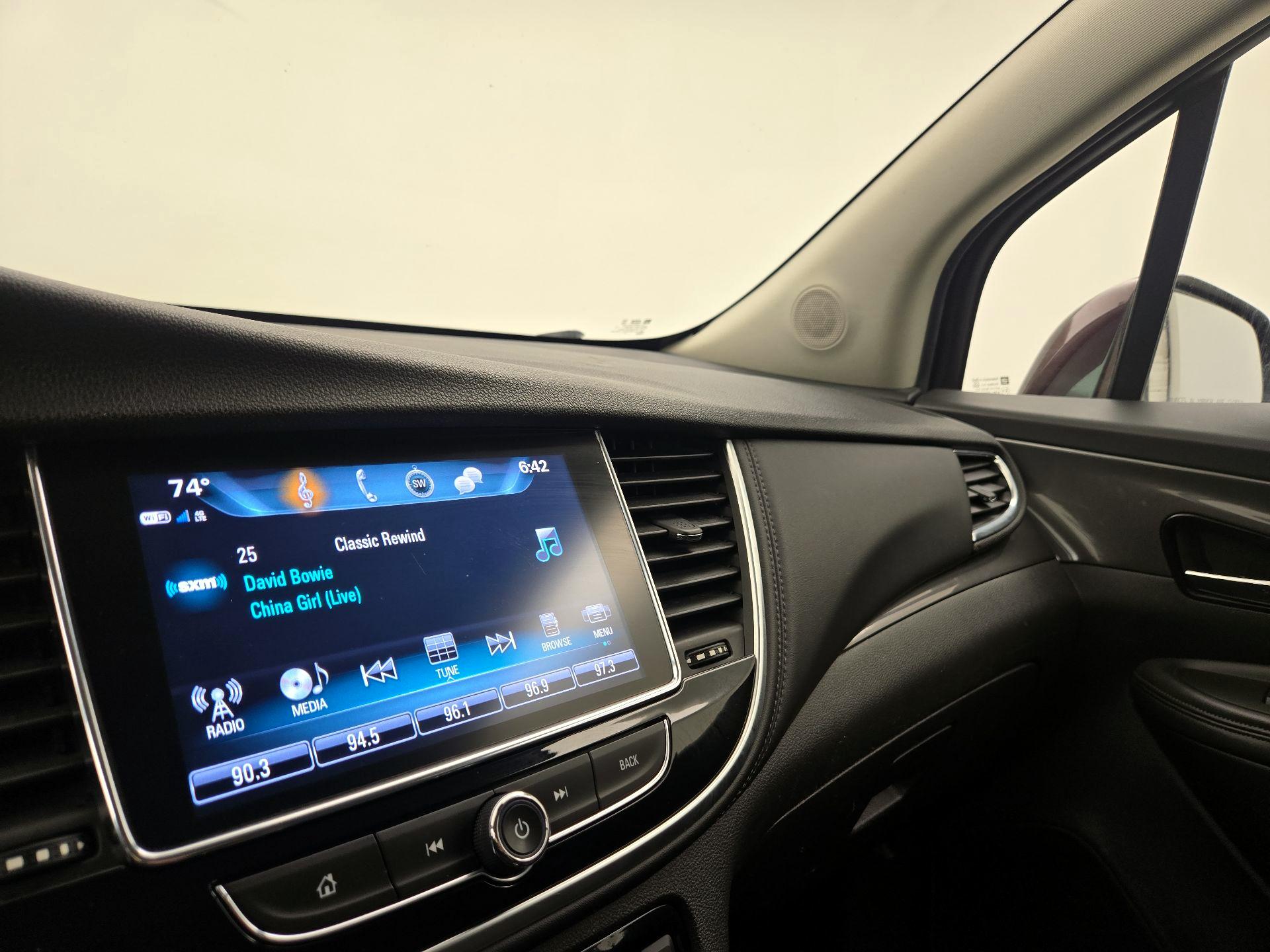 Thumbnail: 2017 Buick Encore - 15