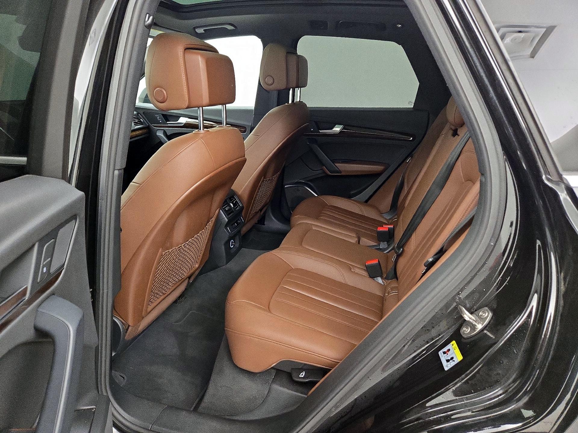 Thumbnail: 2020 Audi Q5 - 19
