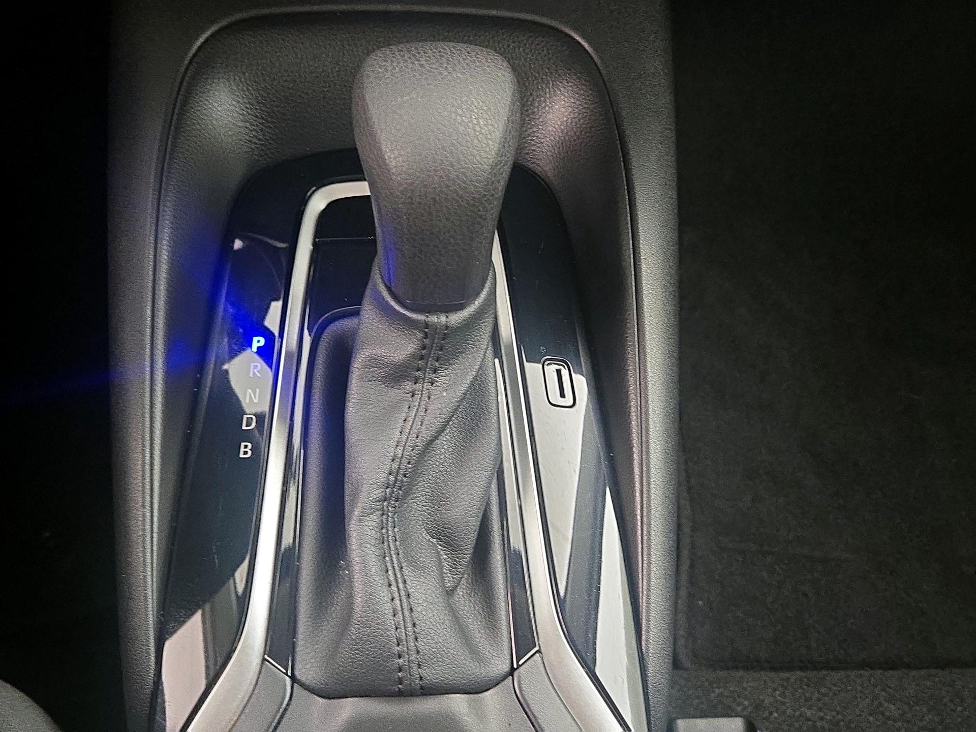 Thumbnail: 2023 Toyota Corolla - 17