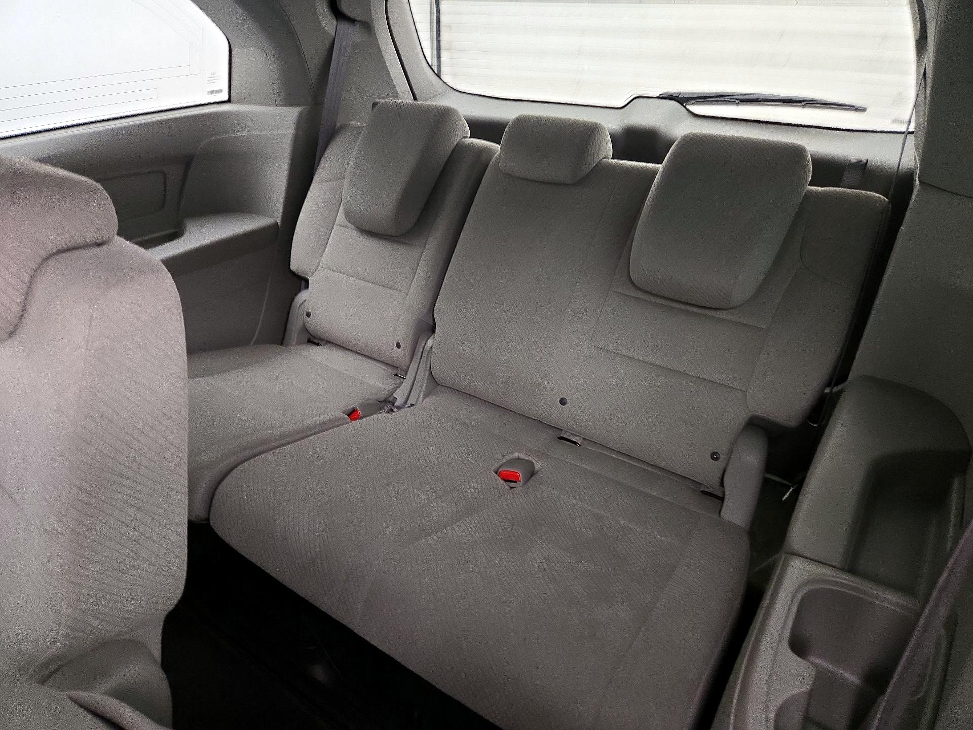 Thumbnail: 2016 Honda Odyssey - 20