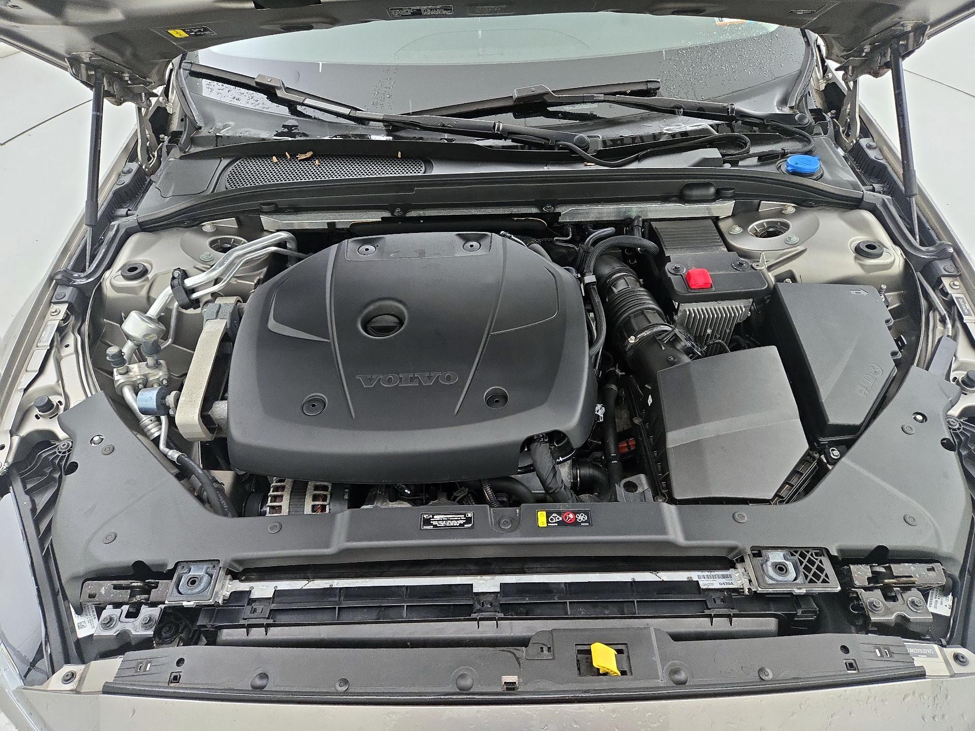 Thumbnail: 2020 Volvo S60 - 20
