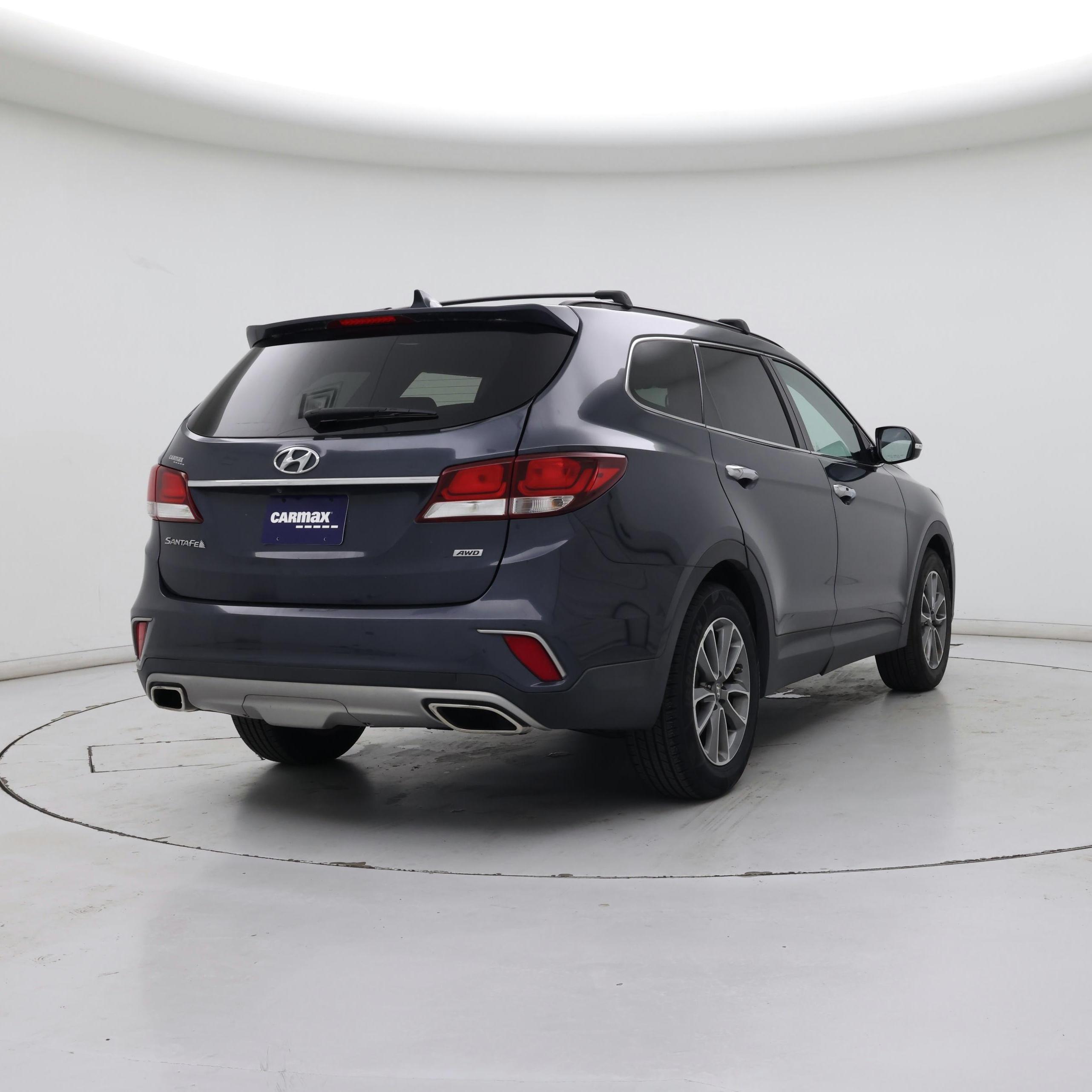 Thumbnail: 2017 Hyundai Santa Fe - 8