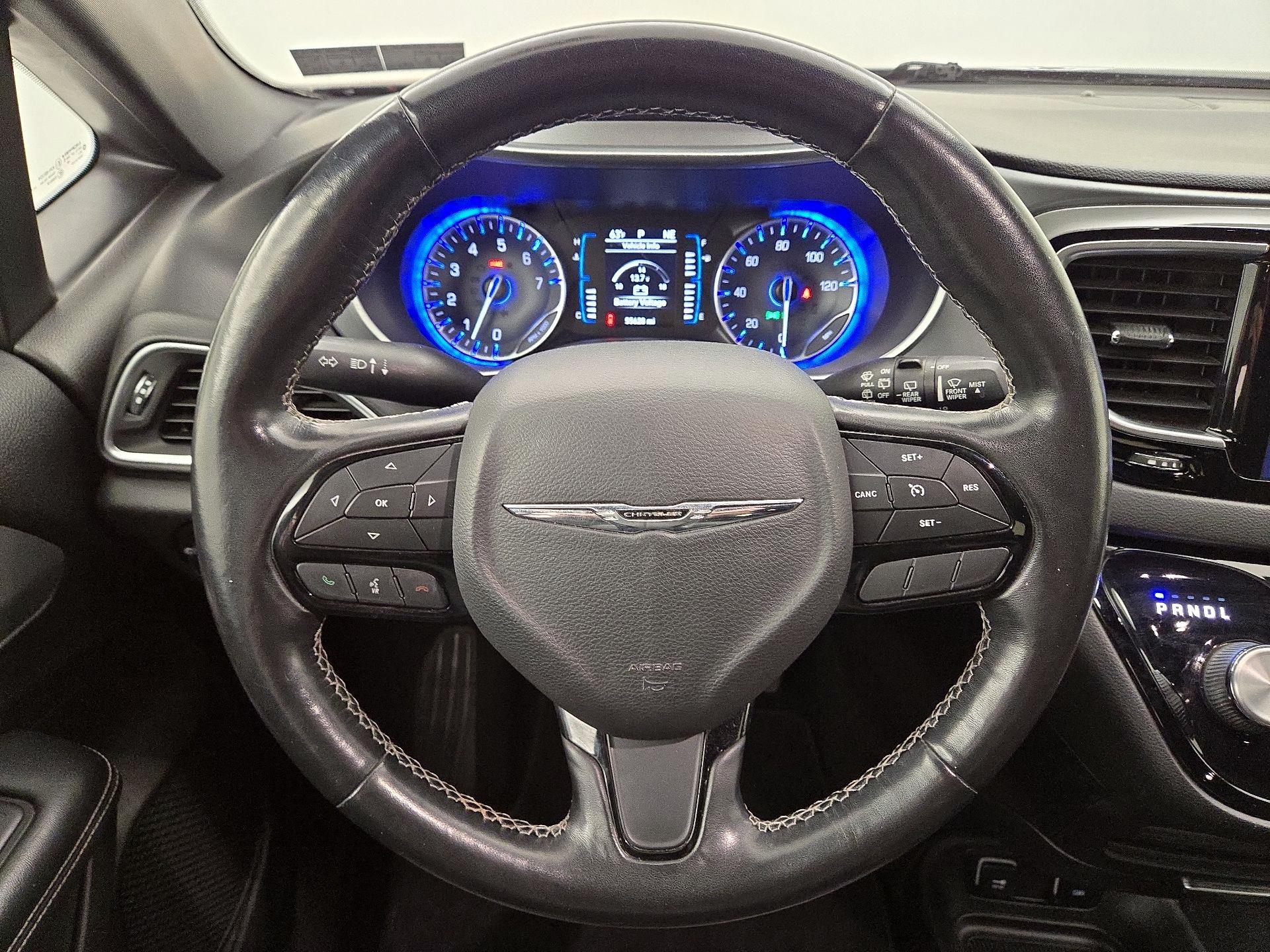 Thumbnail: 2019 Chrysler Pacifica - 10