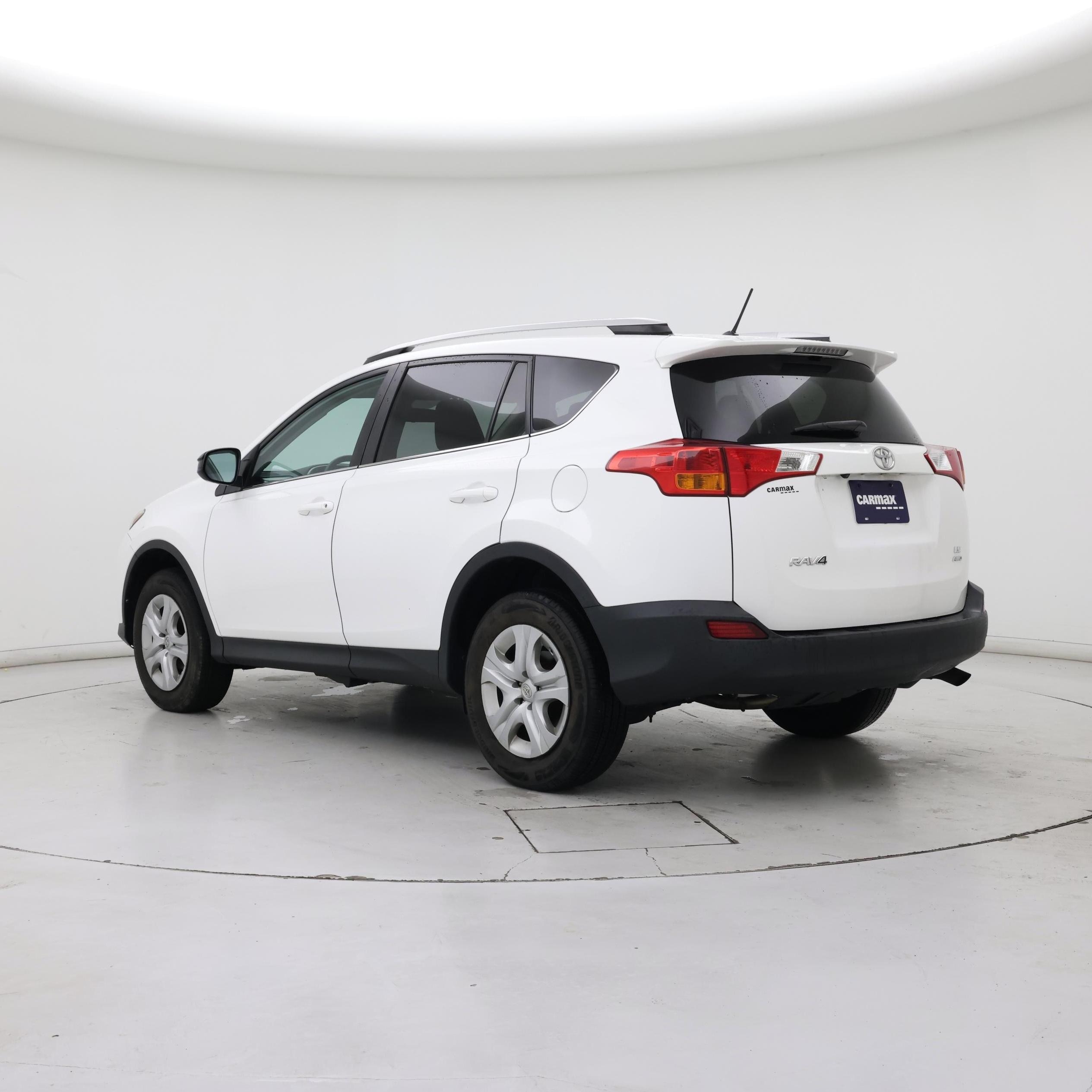 Thumbnail: 2014 Toyota RAV4 - 2
