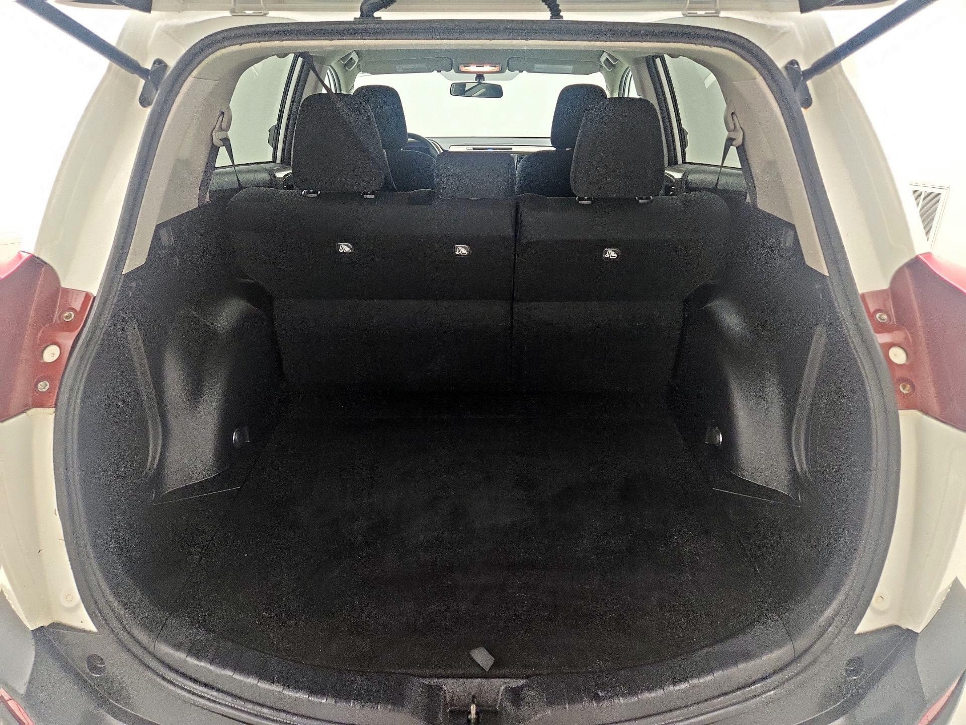 Thumbnail: 2014 Toyota RAV4 - 20
