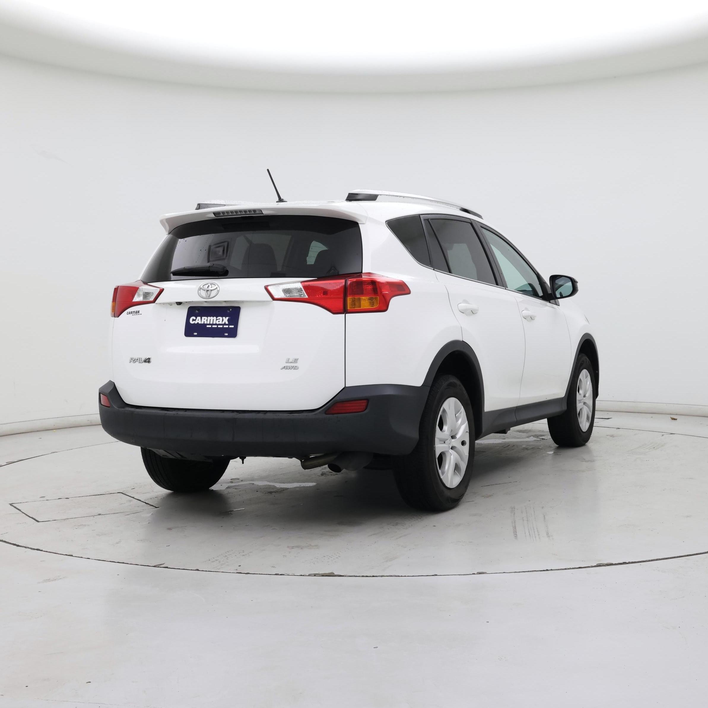Thumbnail: 2014 Toyota RAV4 - 8