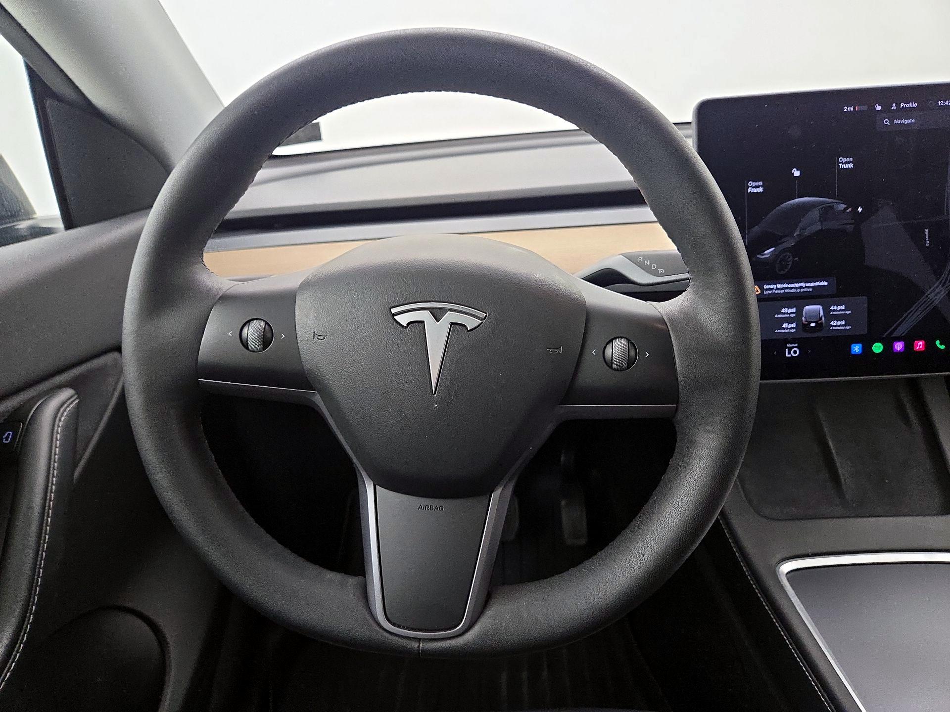 Thumbnail: 2021 Tesla Model Y - 10