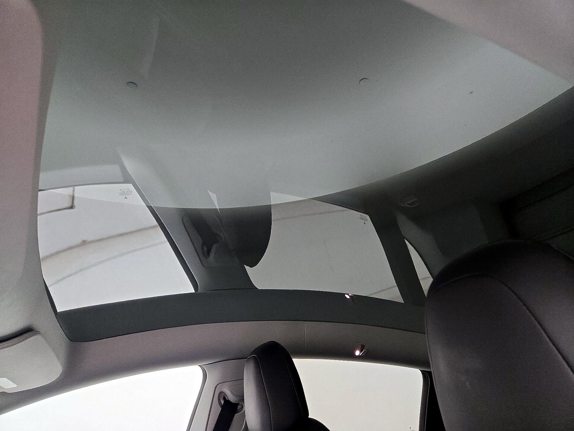 Thumbnail: 2021 Tesla Model Y - 18