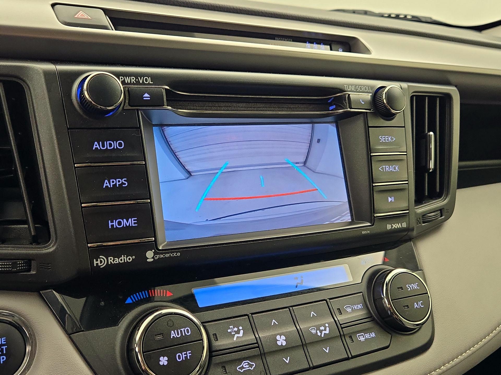 Thumbnail: 2018 Toyota RAV4 - 14