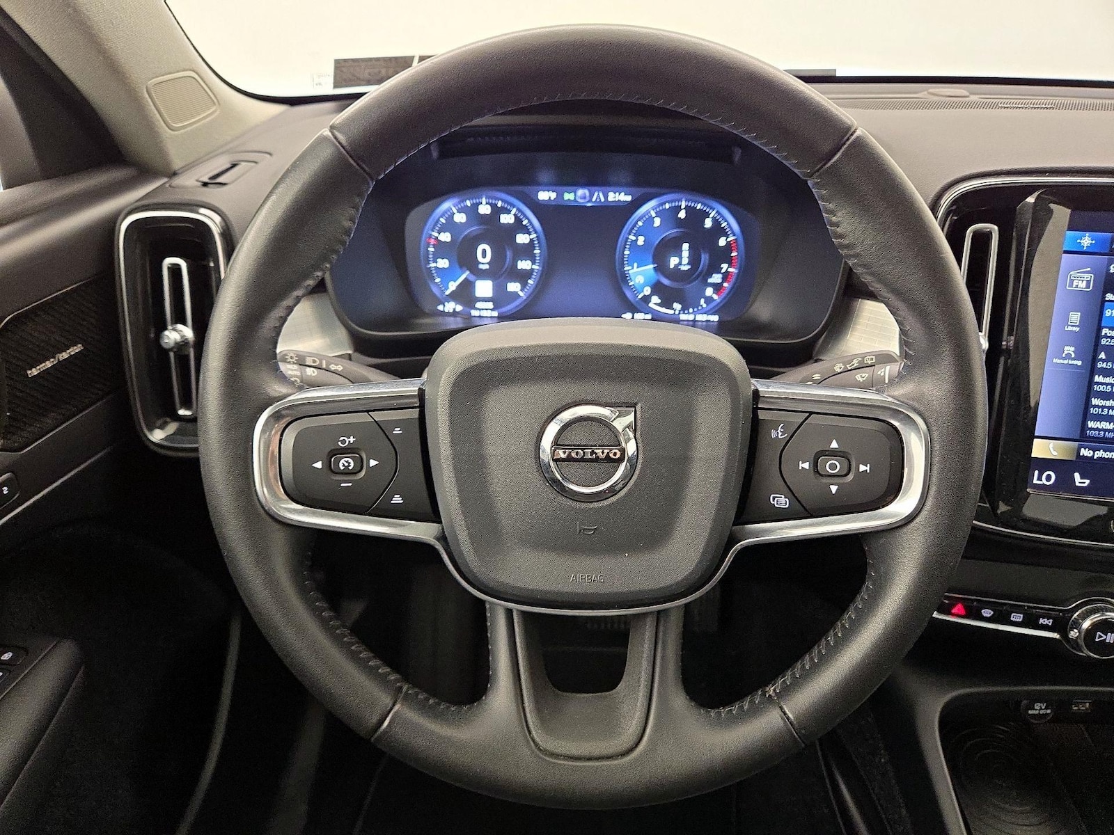 2019 Volvo XC40 Momentum - Photo 11