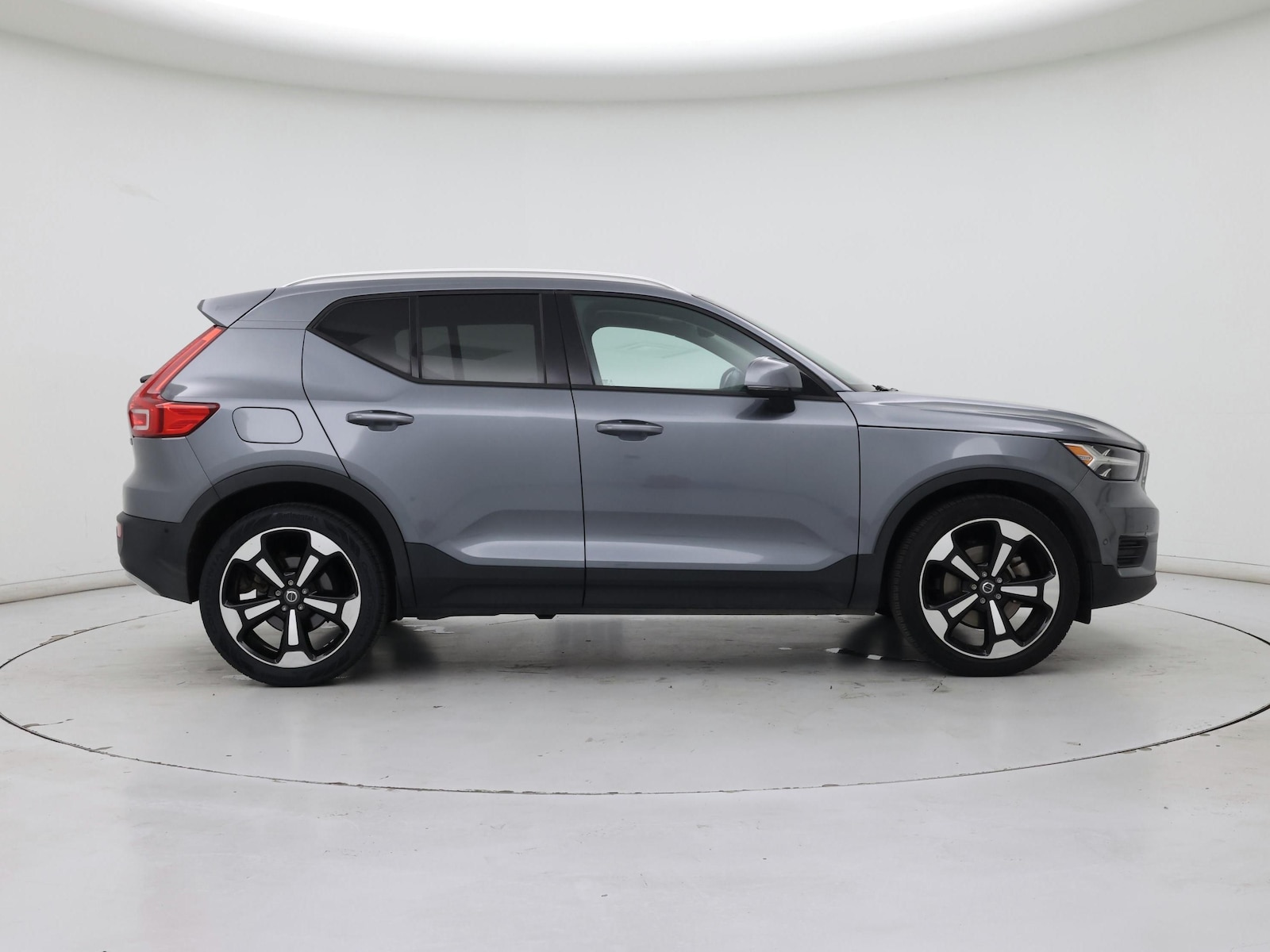 2019 Volvo XC40 Momentum - Photo 8