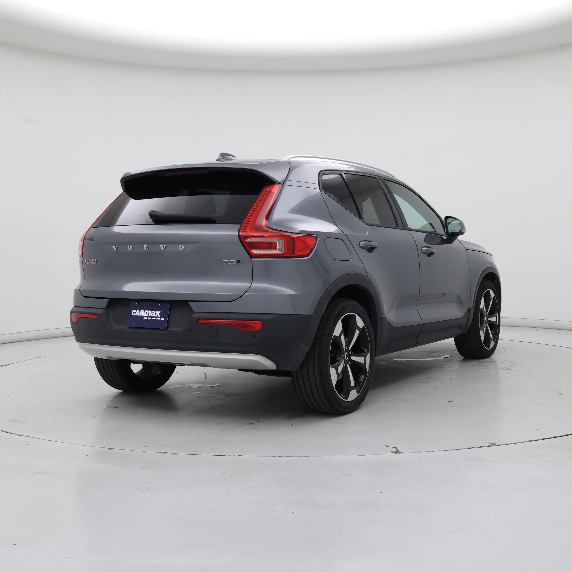 Thumbnail: 2019 Volvo XC40 - 8