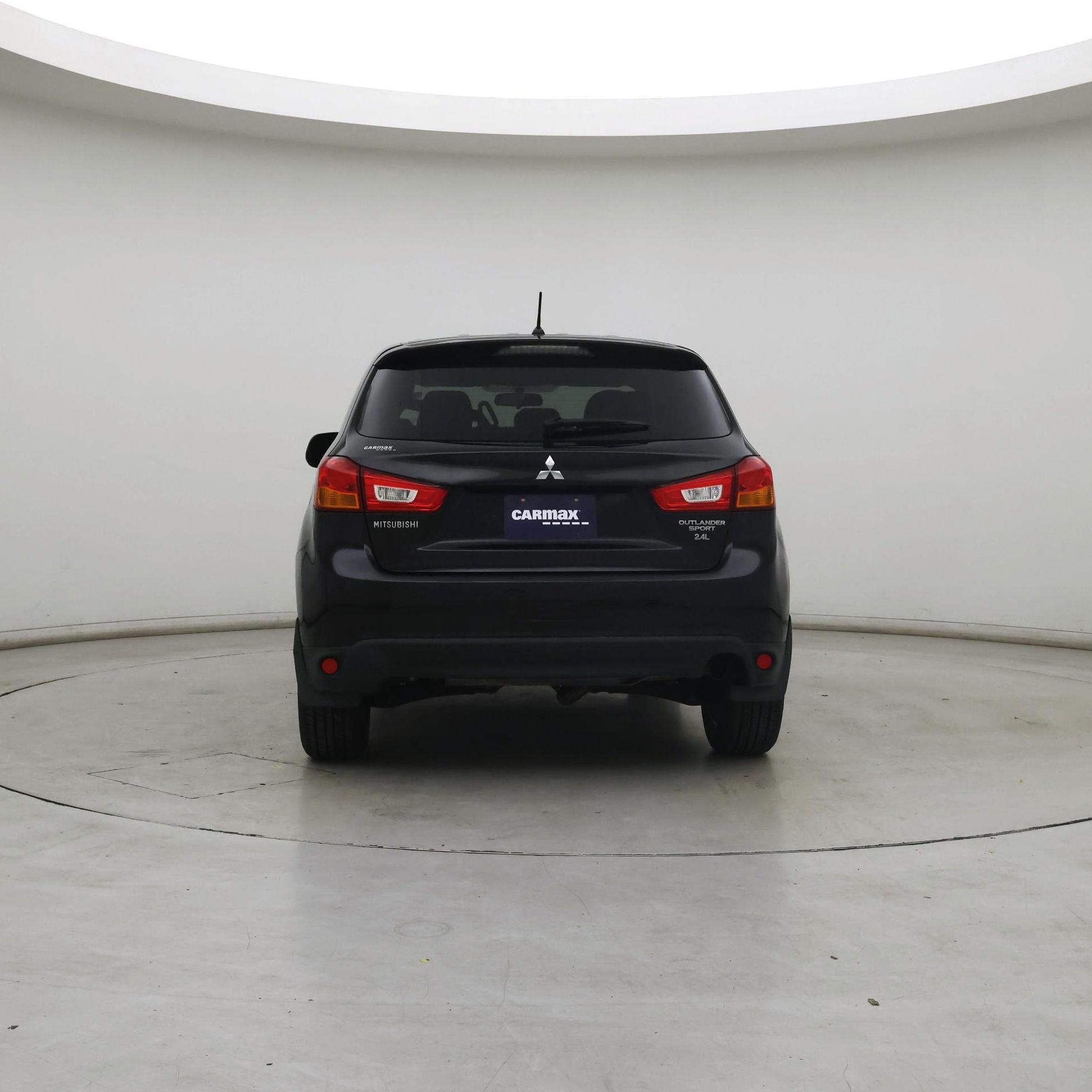 Thumbnail: 2015 Mitsubishi Outlander Sport - 6
