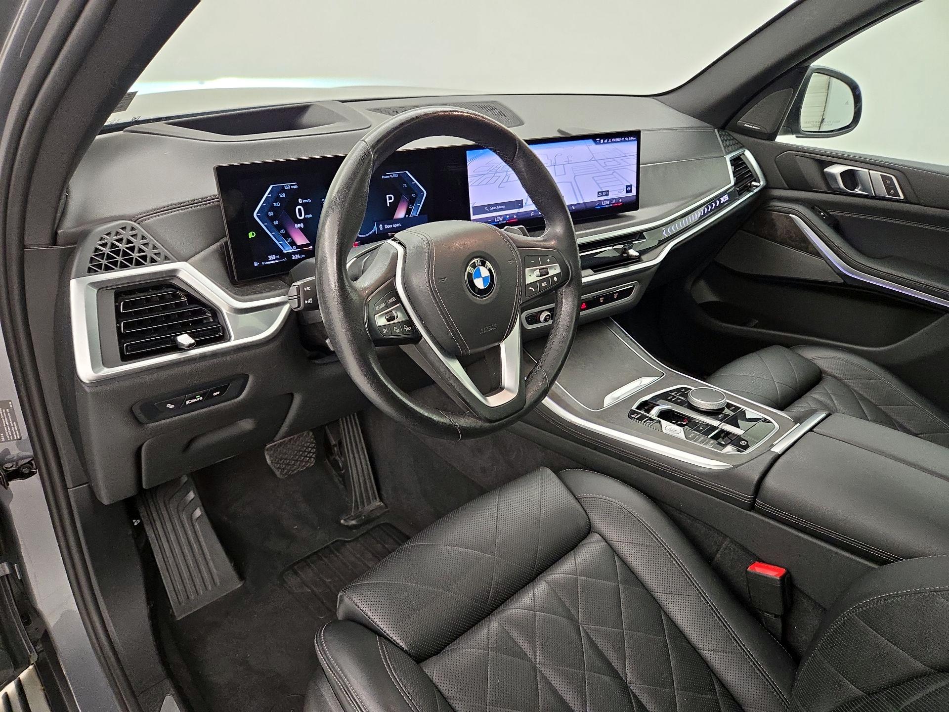 Thumbnail: 2024 BMW X5 - 11