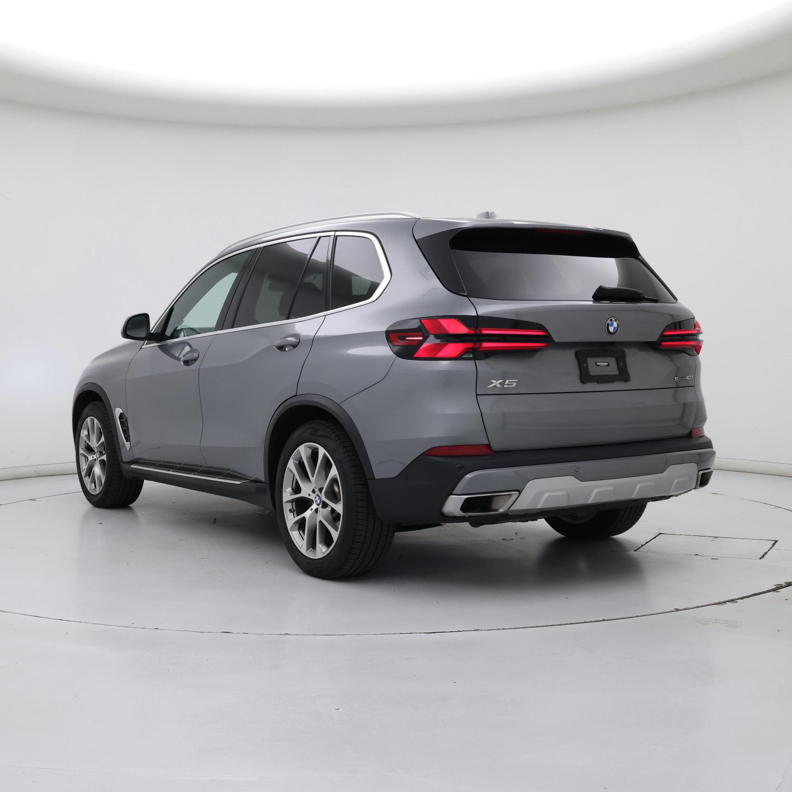 Thumbnail: 2024 BMW X5 - 2