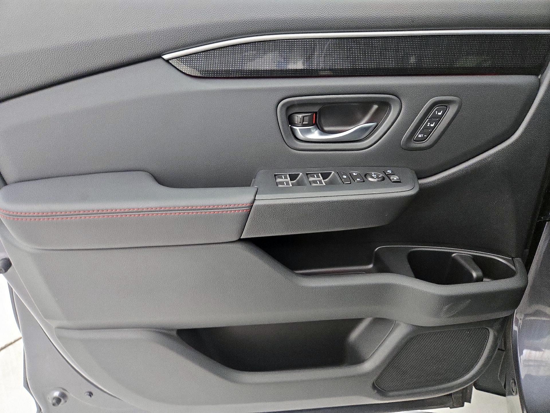 Thumbnail: 2025 Honda Pilot - 12