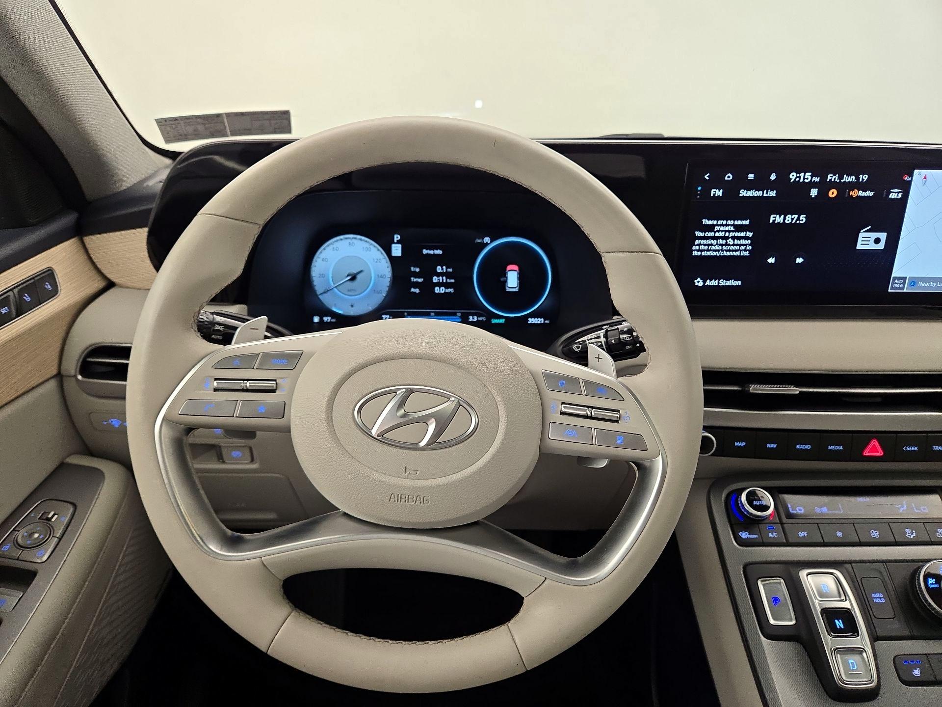 Thumbnail: 2023 Hyundai Palisade - 10