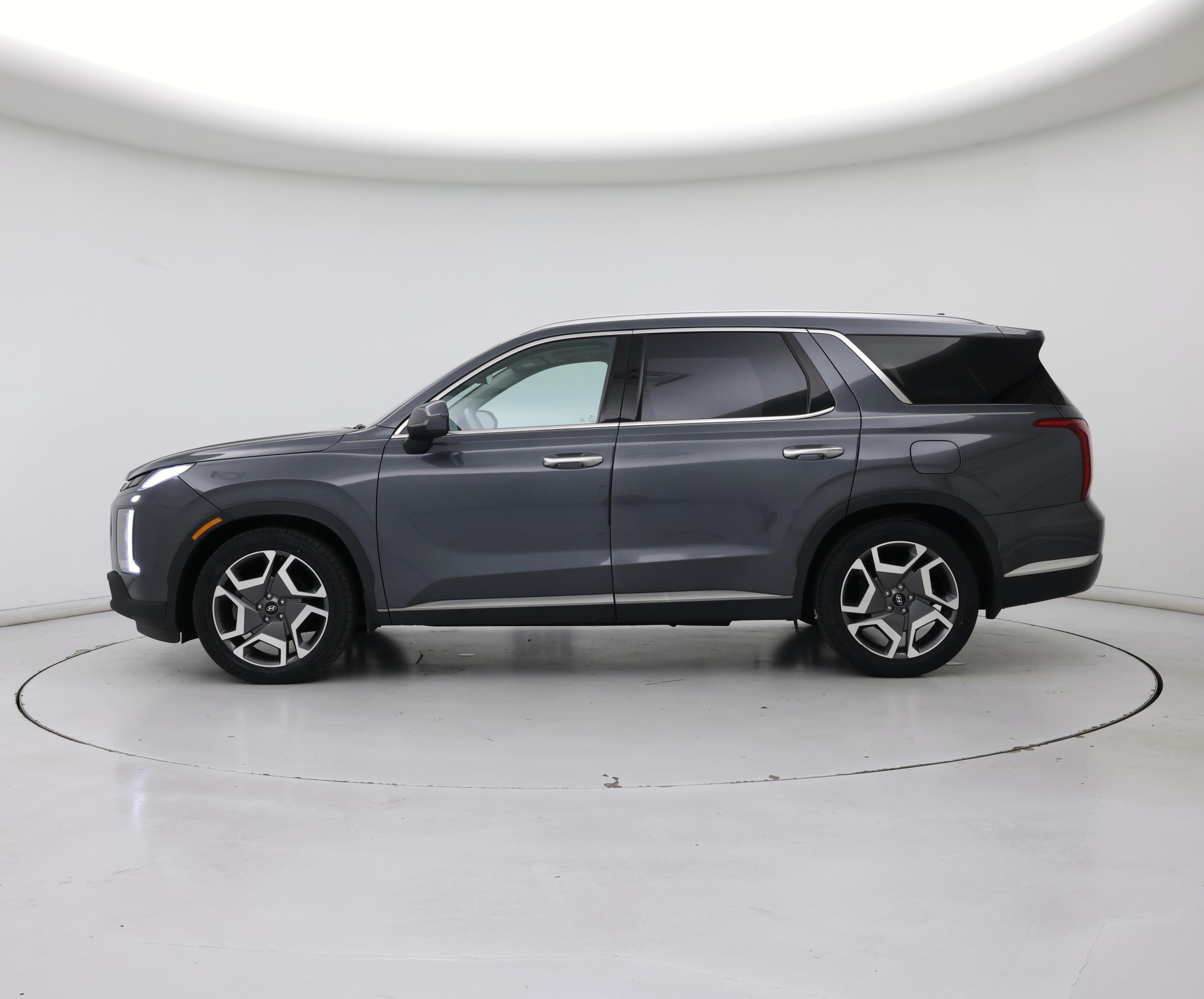 Thumbnail: 2023 Hyundai Palisade - 3