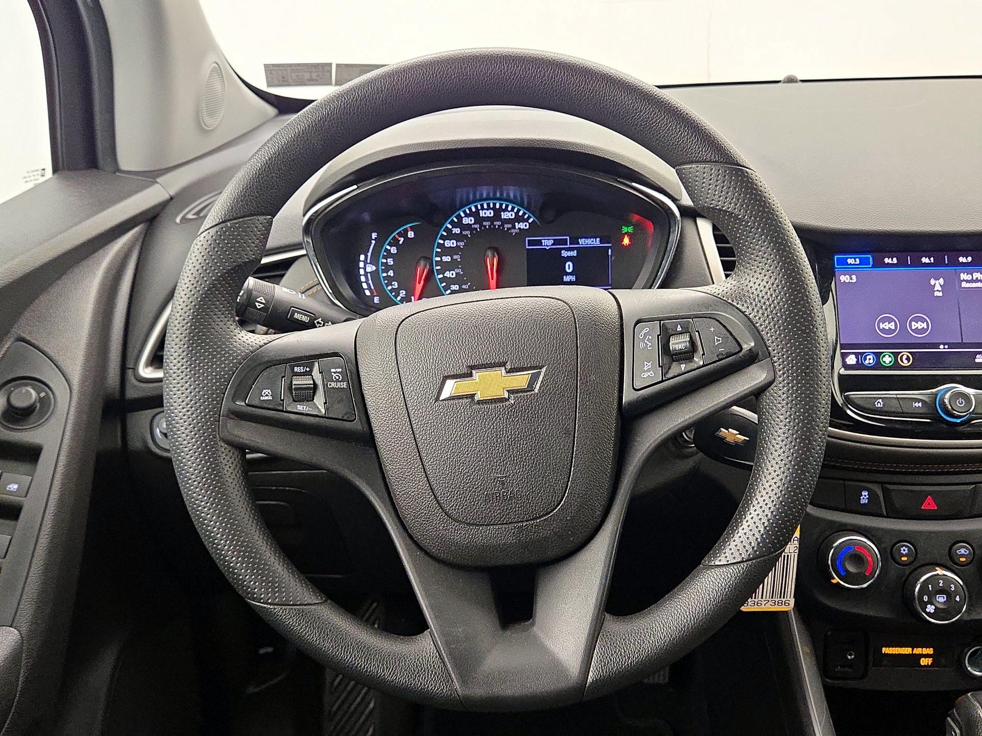 Thumbnail: 2020 Chevrolet Trax - 10