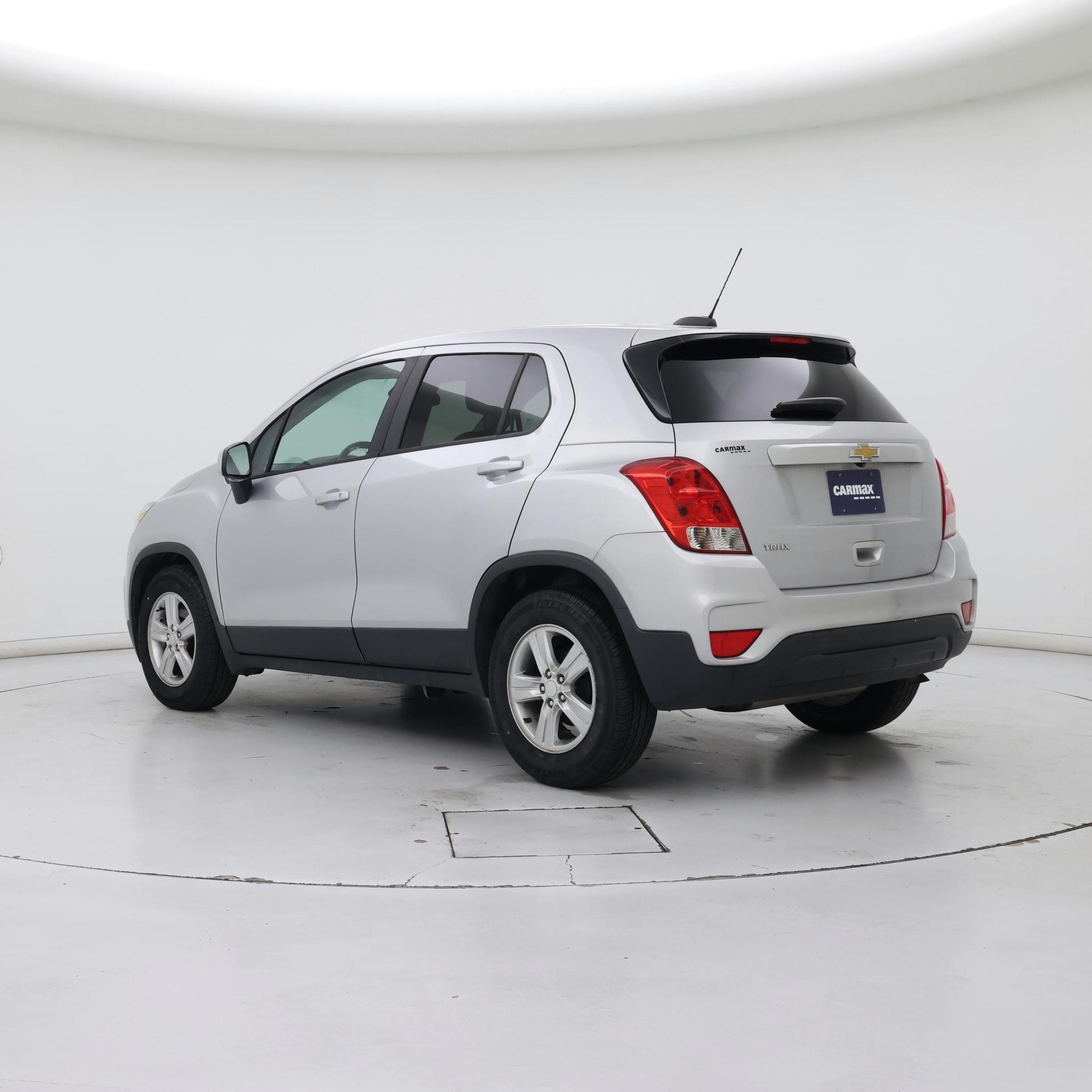 Thumbnail: 2020 Chevrolet Trax - 2