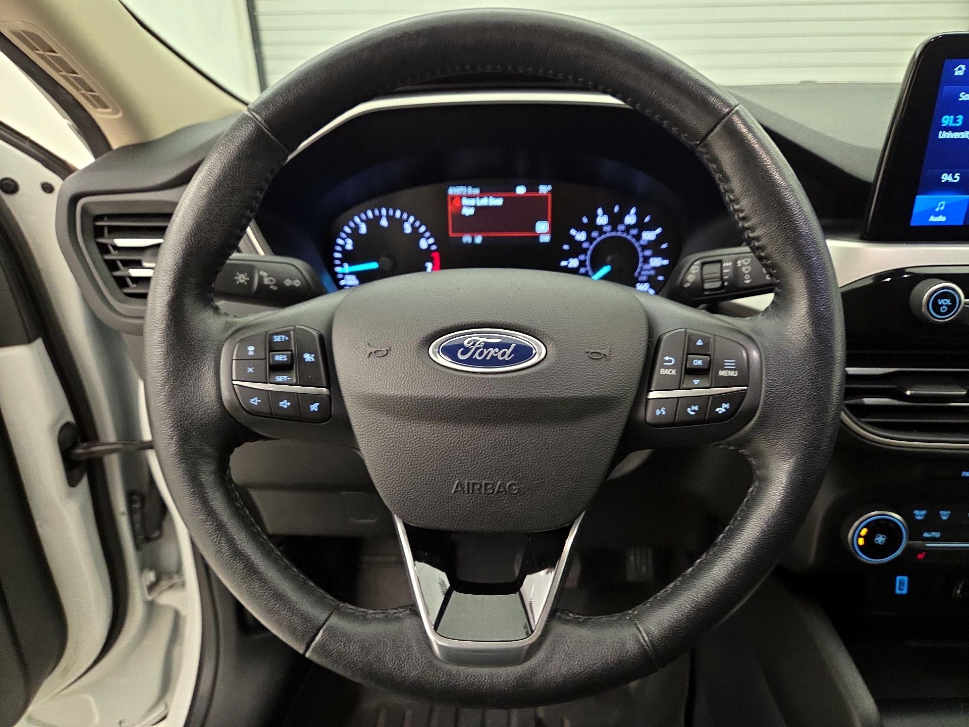 Thumbnail: 2020 Ford Escape - 10