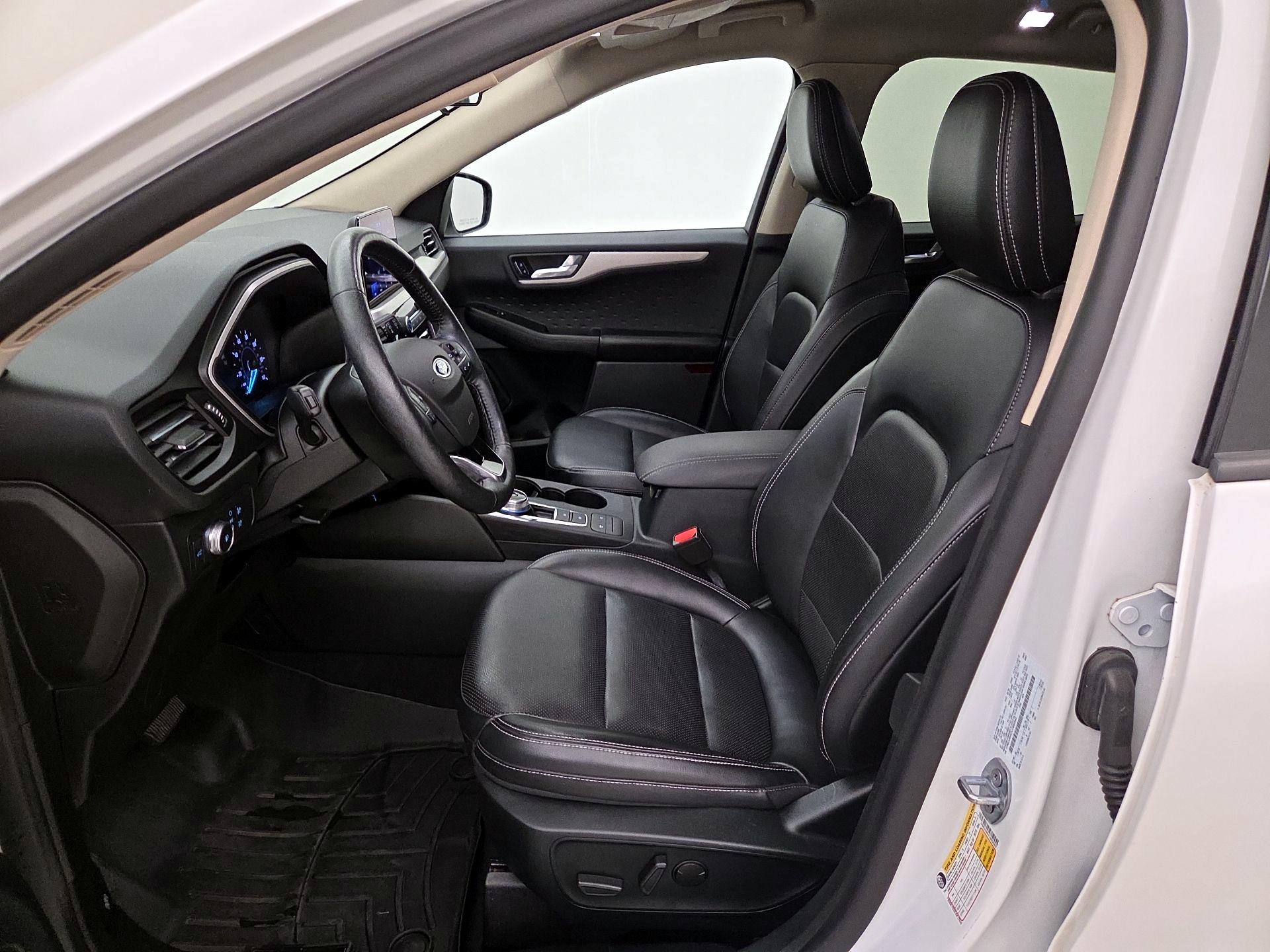 Thumbnail: 2020 Ford Escape - 11