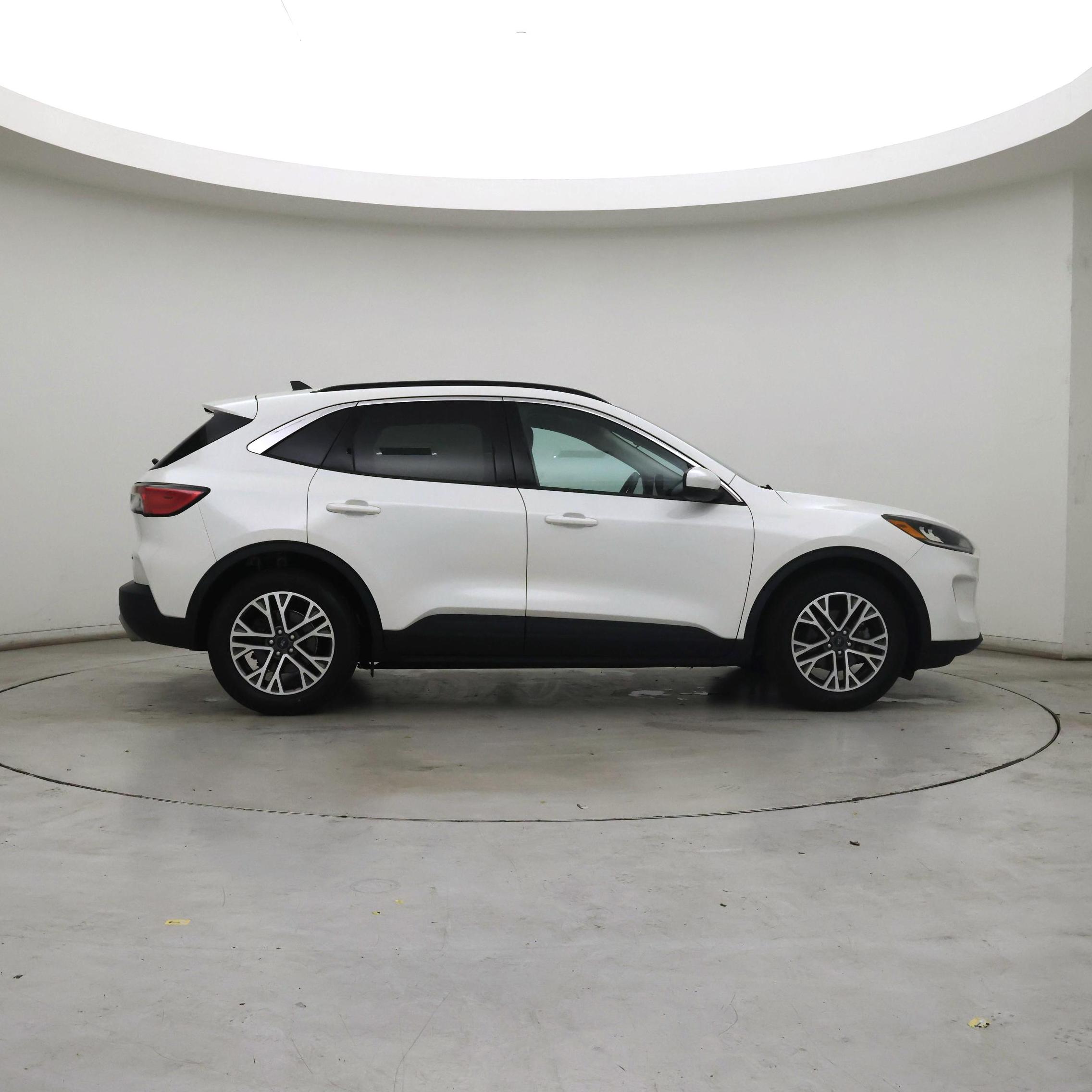 Thumbnail: 2020 Ford Escape - 7