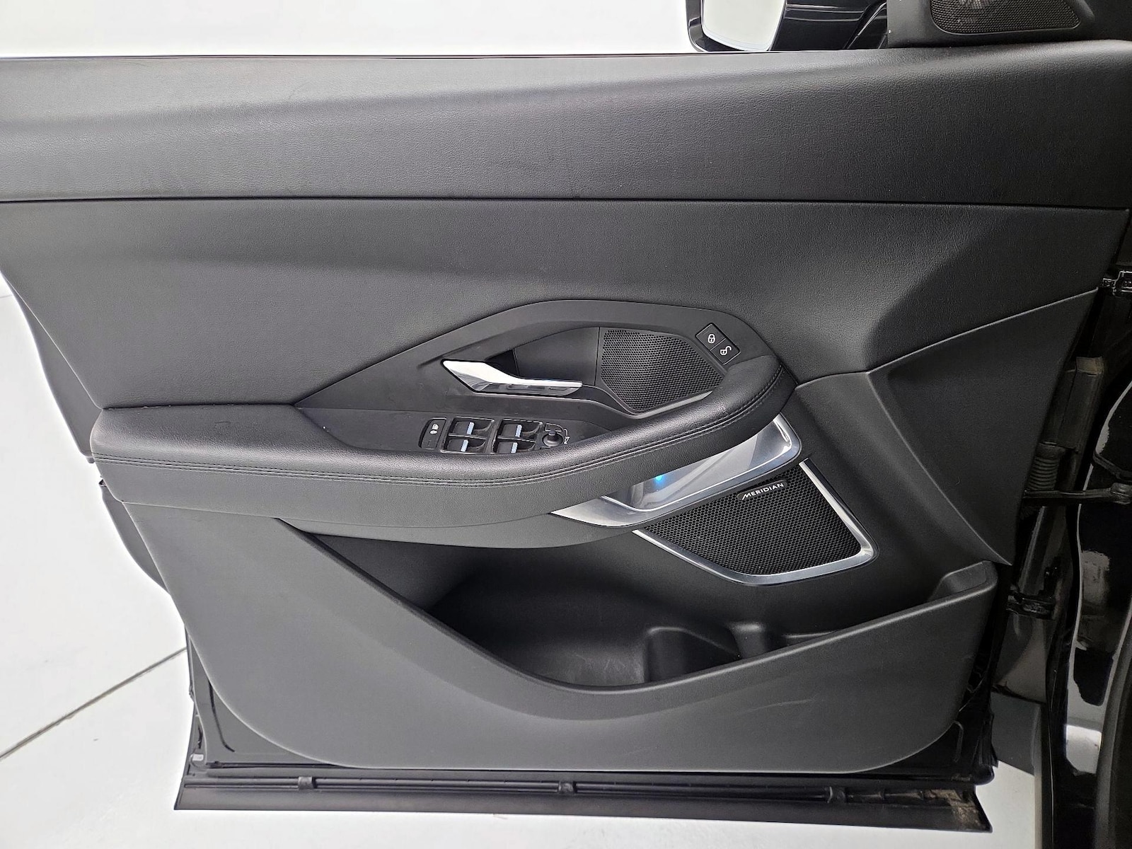 2018 Jaguar E-Pace S - Photo 13