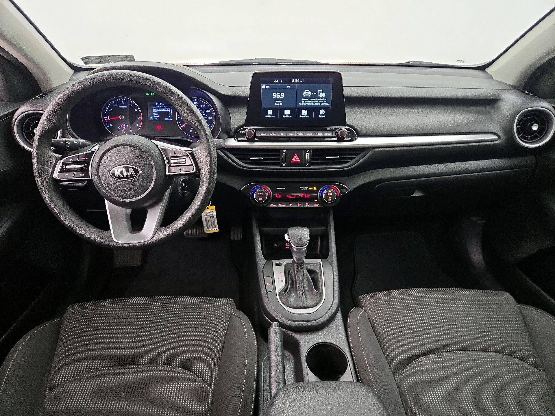 Thumbnail: 2019 Kia Forte - 9