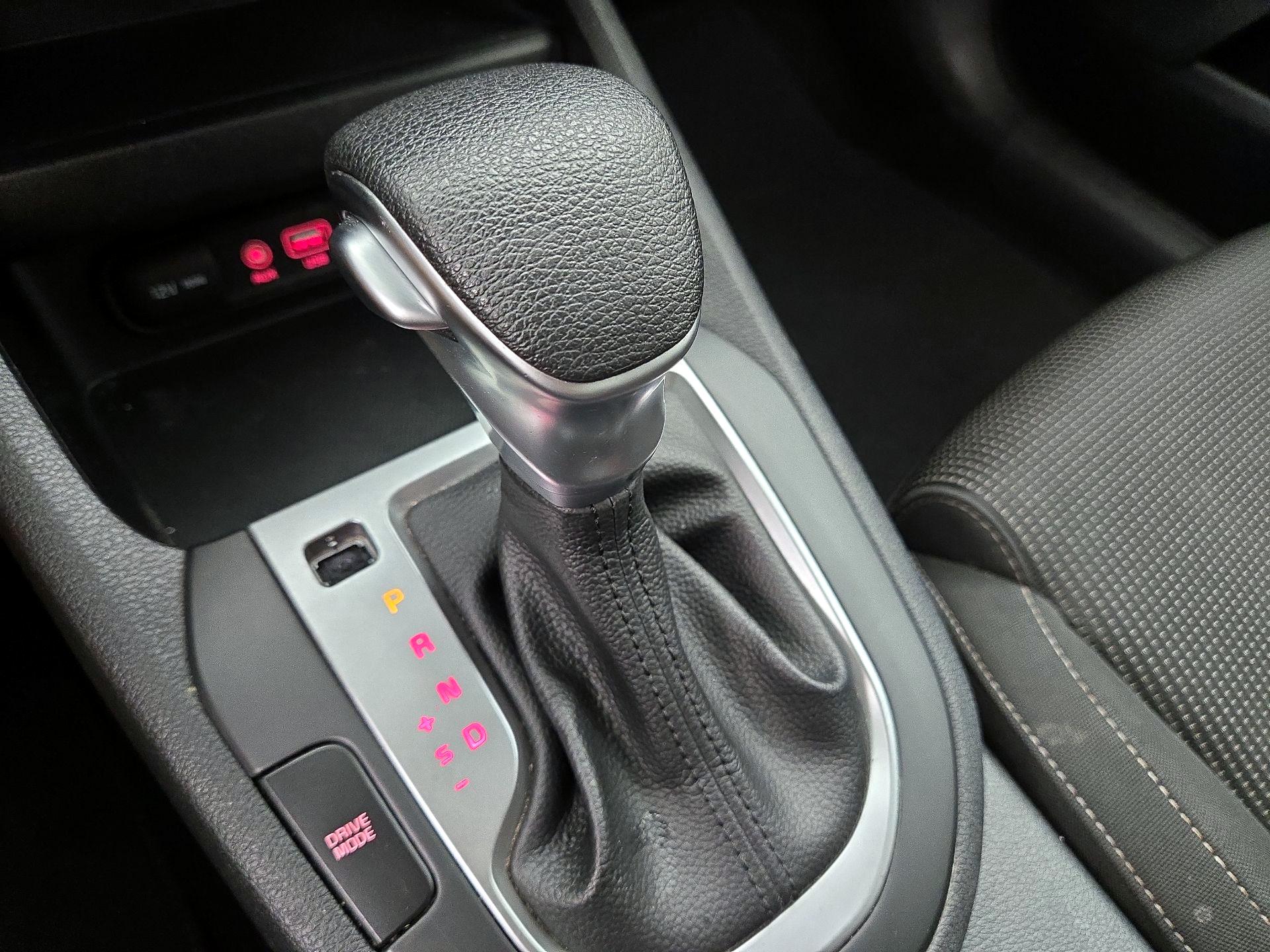 Thumbnail: 2019 Kia Forte - 17