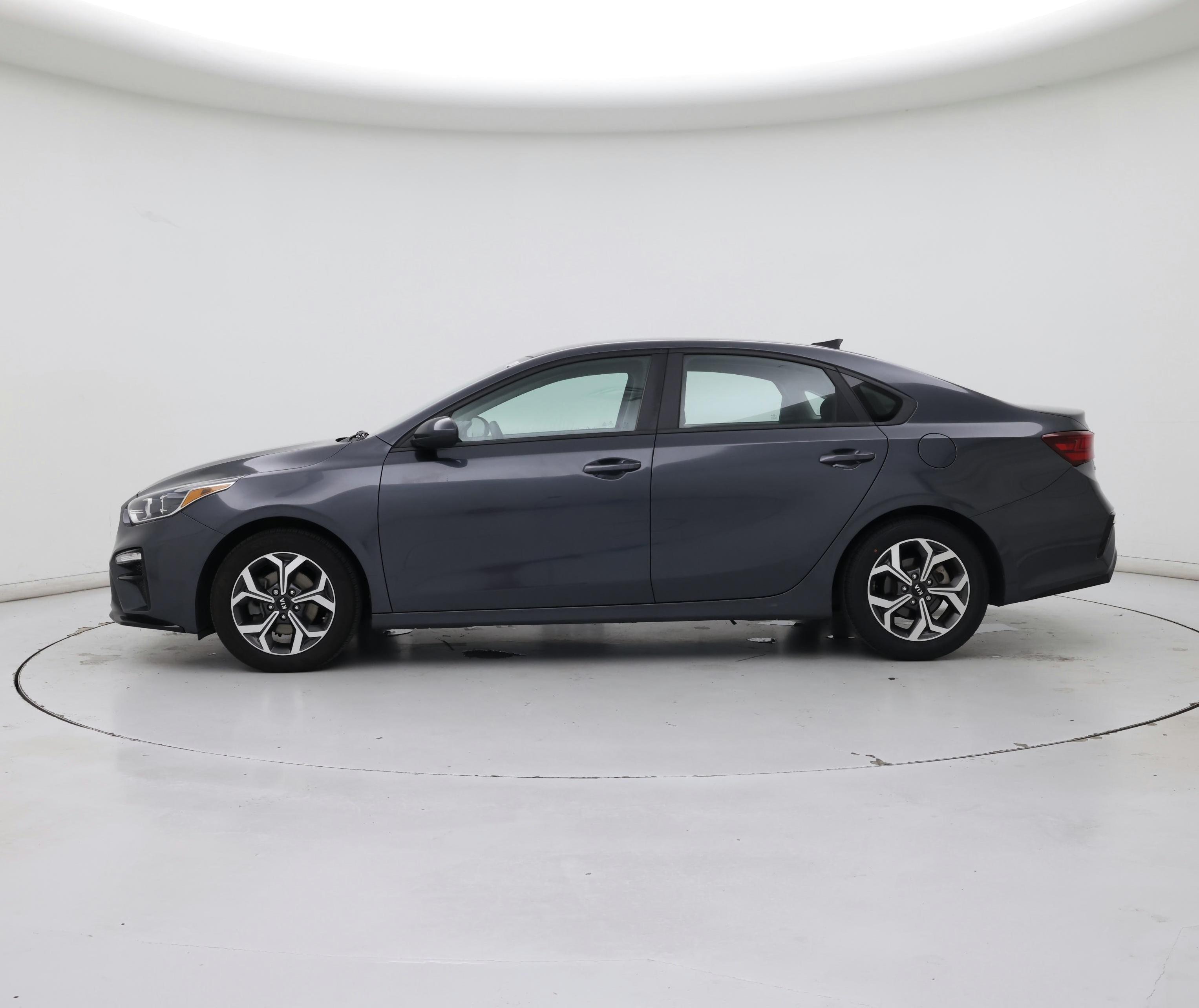 Thumbnail: 2019 Kia Forte - 3