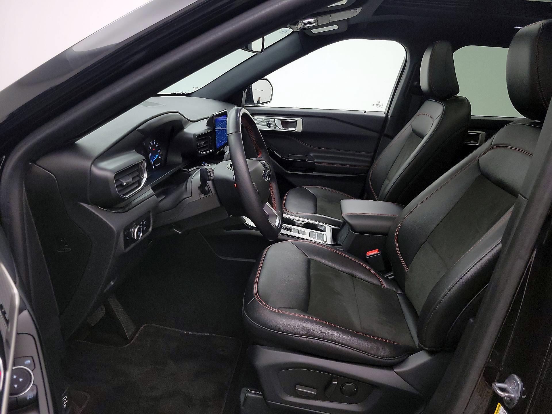 Thumbnail: 2023 Ford Explorer - 11