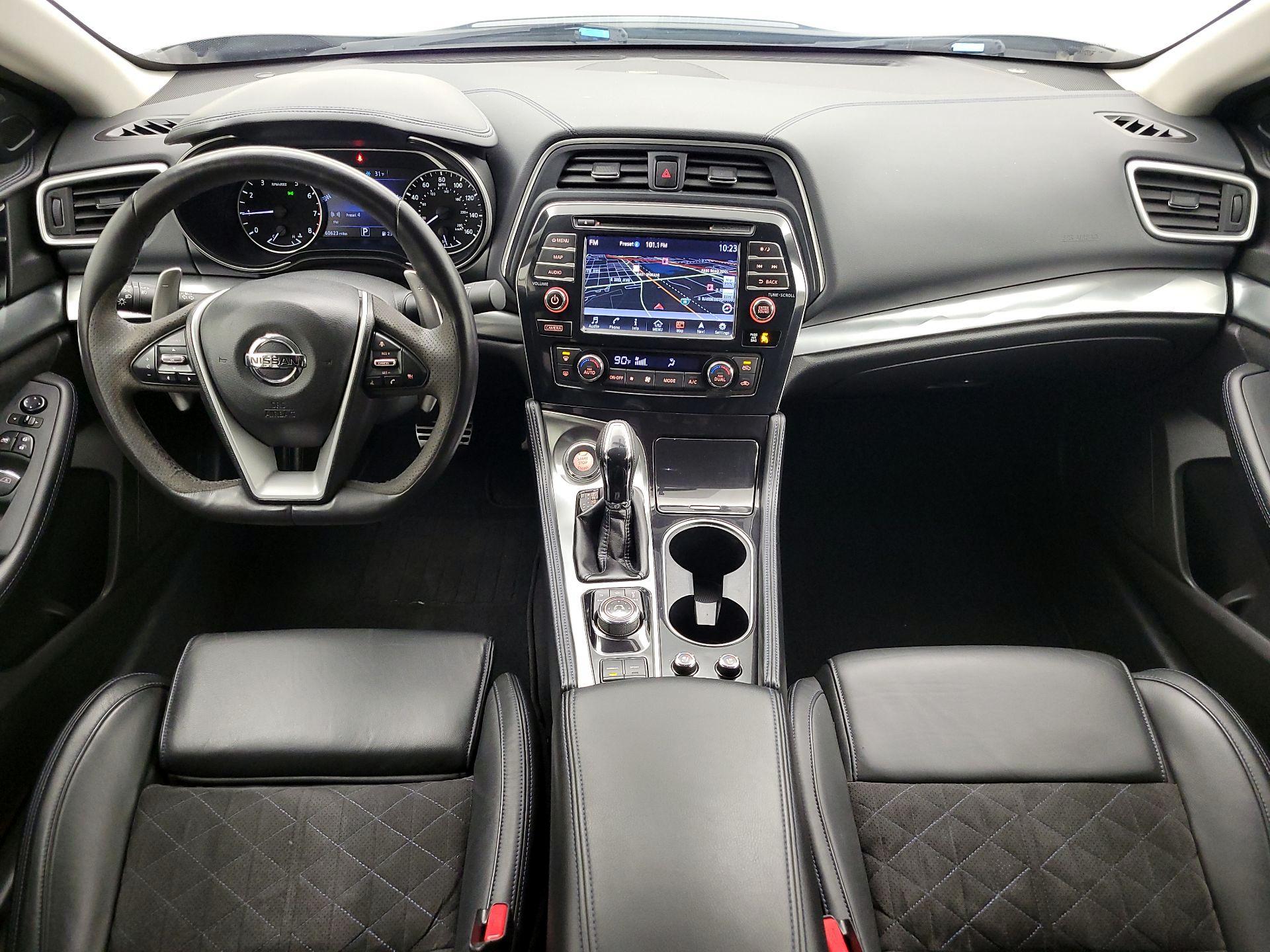 Thumbnail: 2016 Nissan Maxima - 9