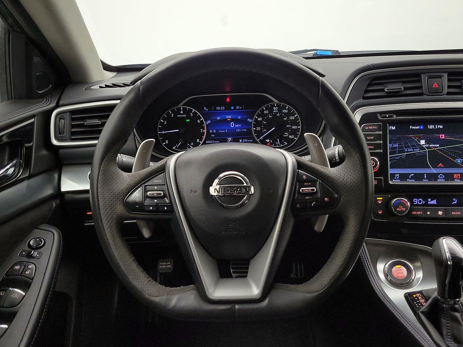 Thumbnail: 2016 Nissan Maxima - 10