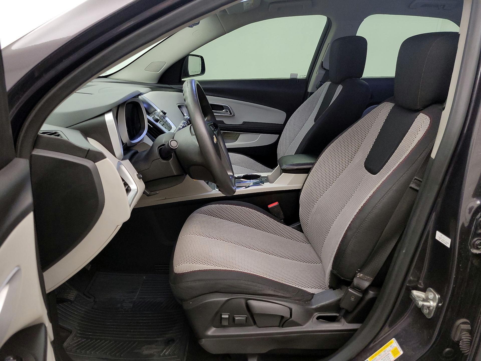 Thumbnail: 2016 Chevrolet Equinox - 11