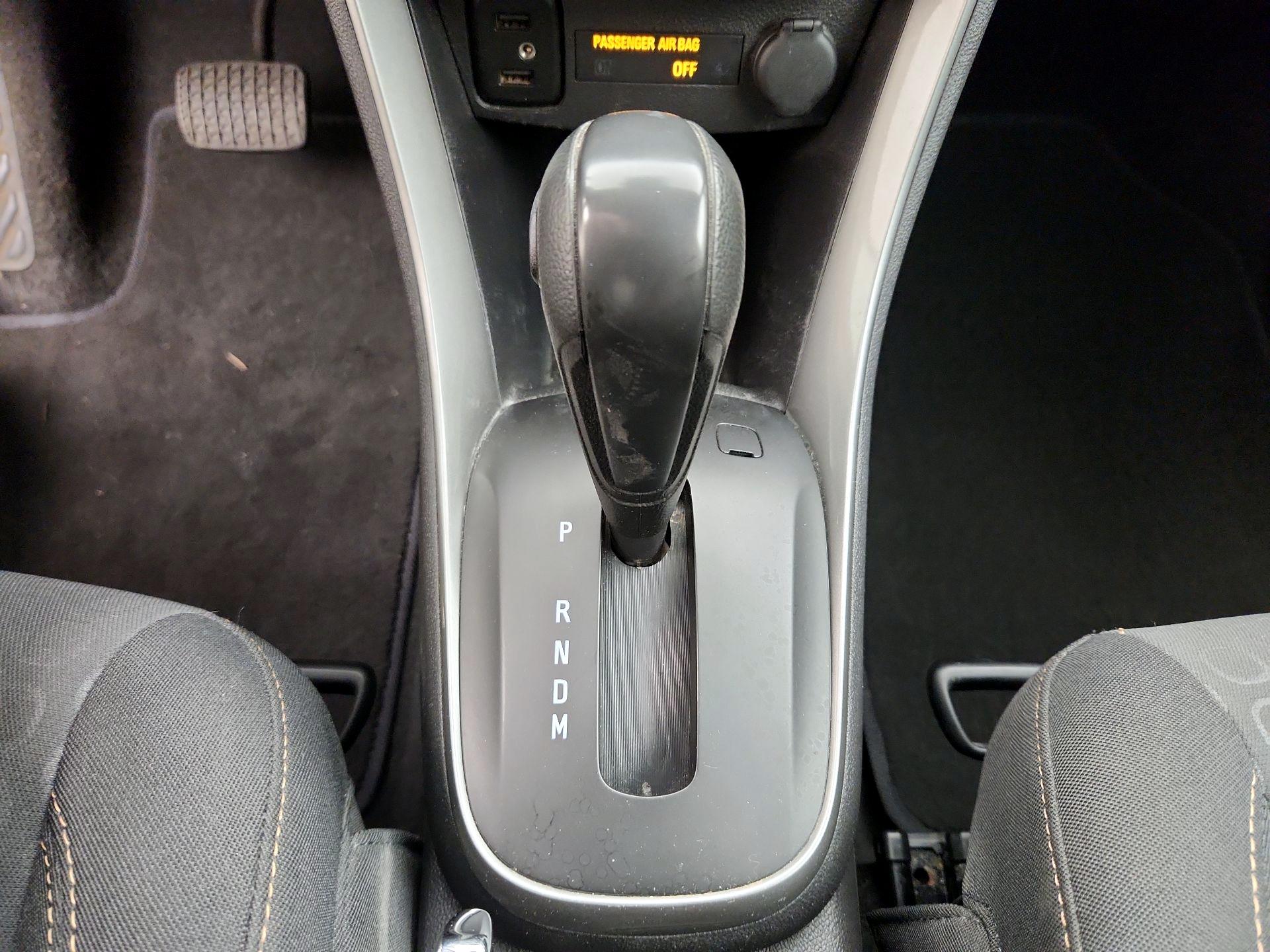 Thumbnail: 2020 Chevrolet Trax - 17